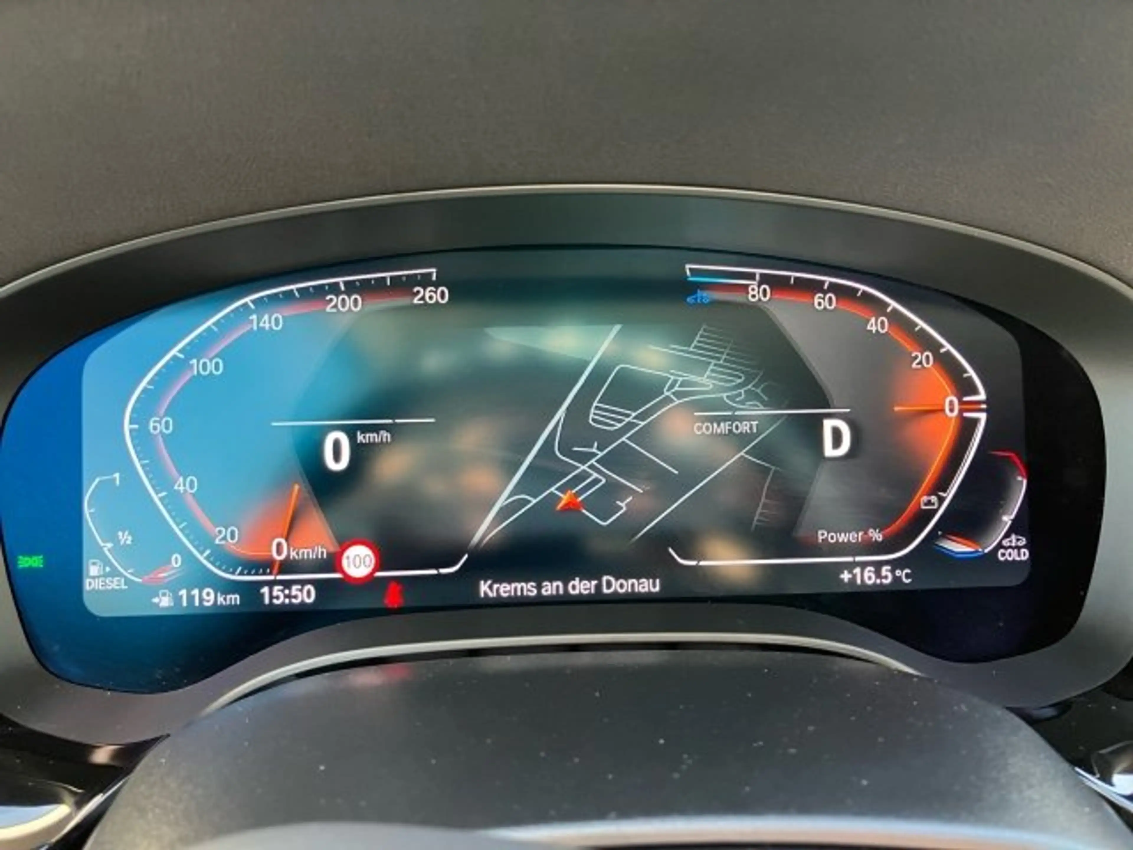BMW 520 d xDrive Touring G31 B47 — photo 10