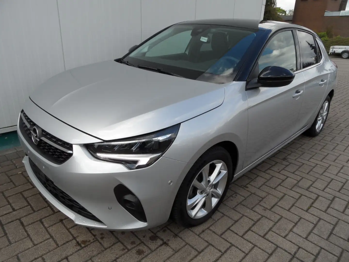 Opel Corsa 1,2 Elegance+Kamera+Sitzhzg+NSW+Allwetter Silver - 1
