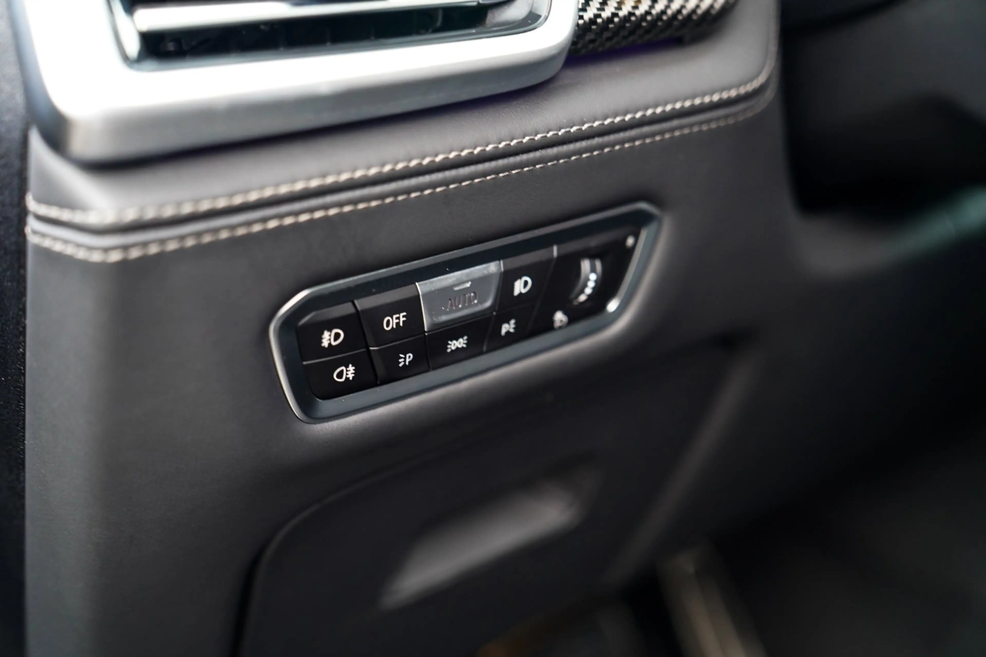 BMW X6 XDrive40i High Executive | Panorama | 360cam | Car — photo 47