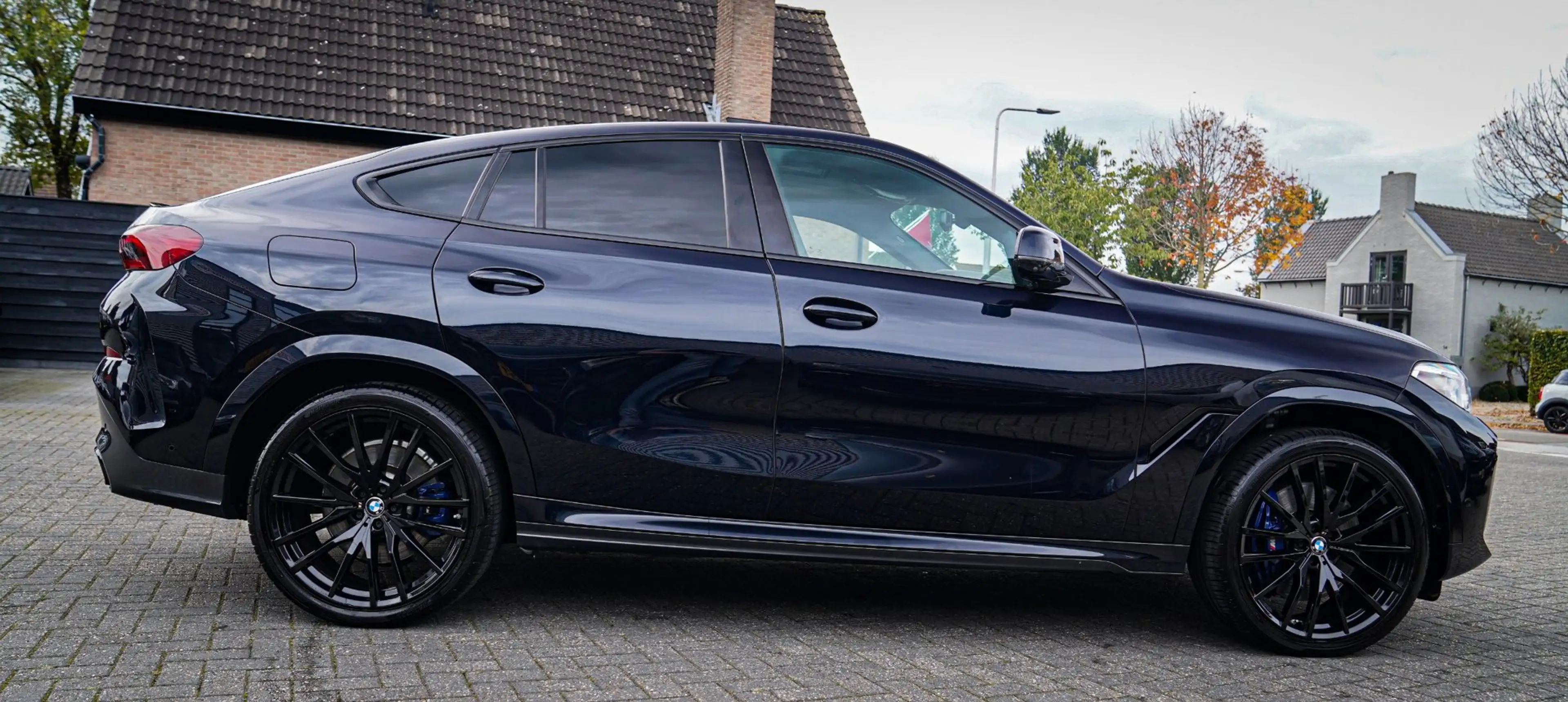 BMW X6 XDrive40i High Executive | Panorama | 360cam | Car — photo 18