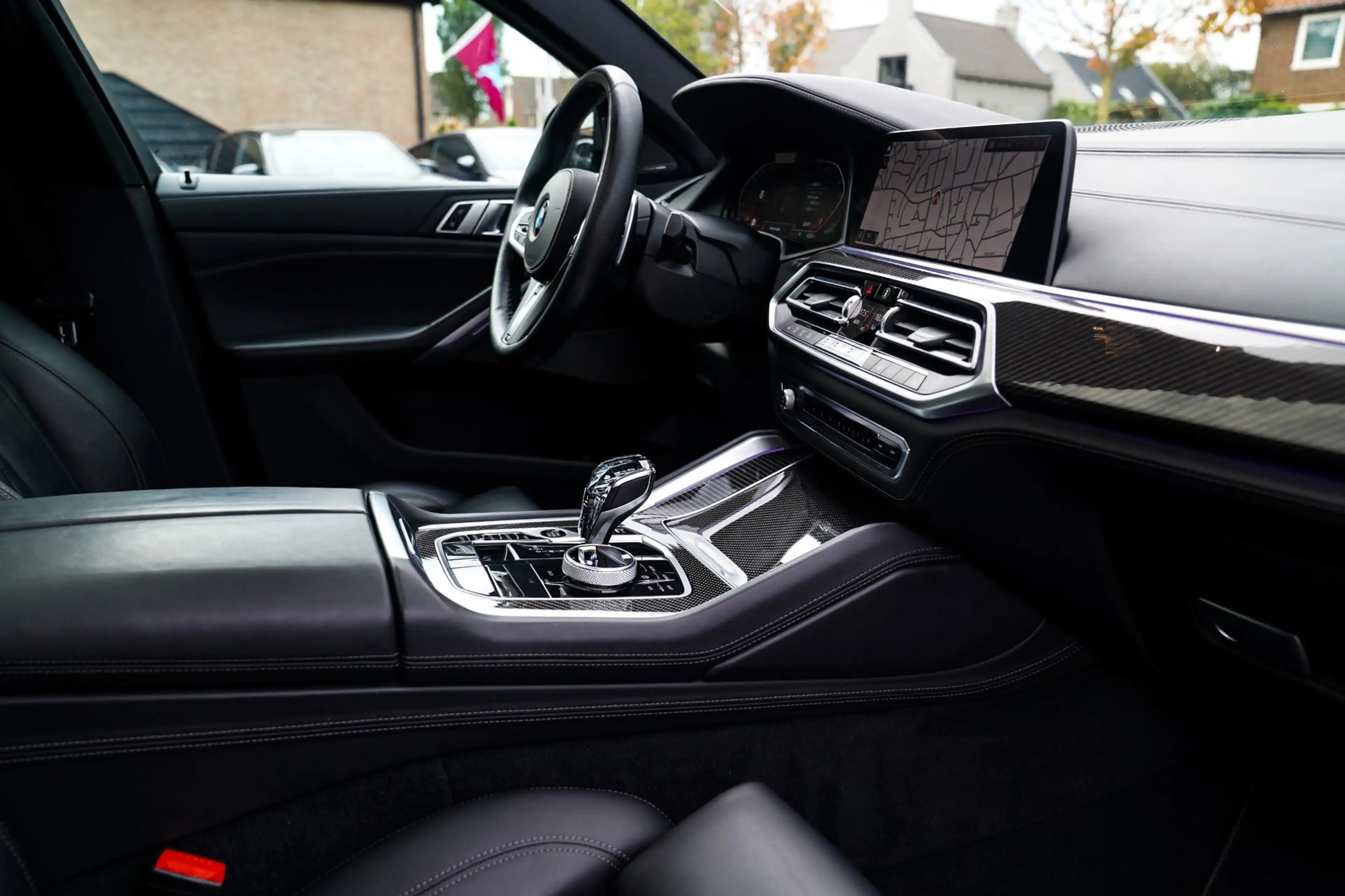 BMW X6 XDrive40i High Executive | Panorama | 360cam | Car — photo 50