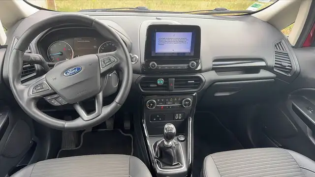 Ford Ecosport view 11