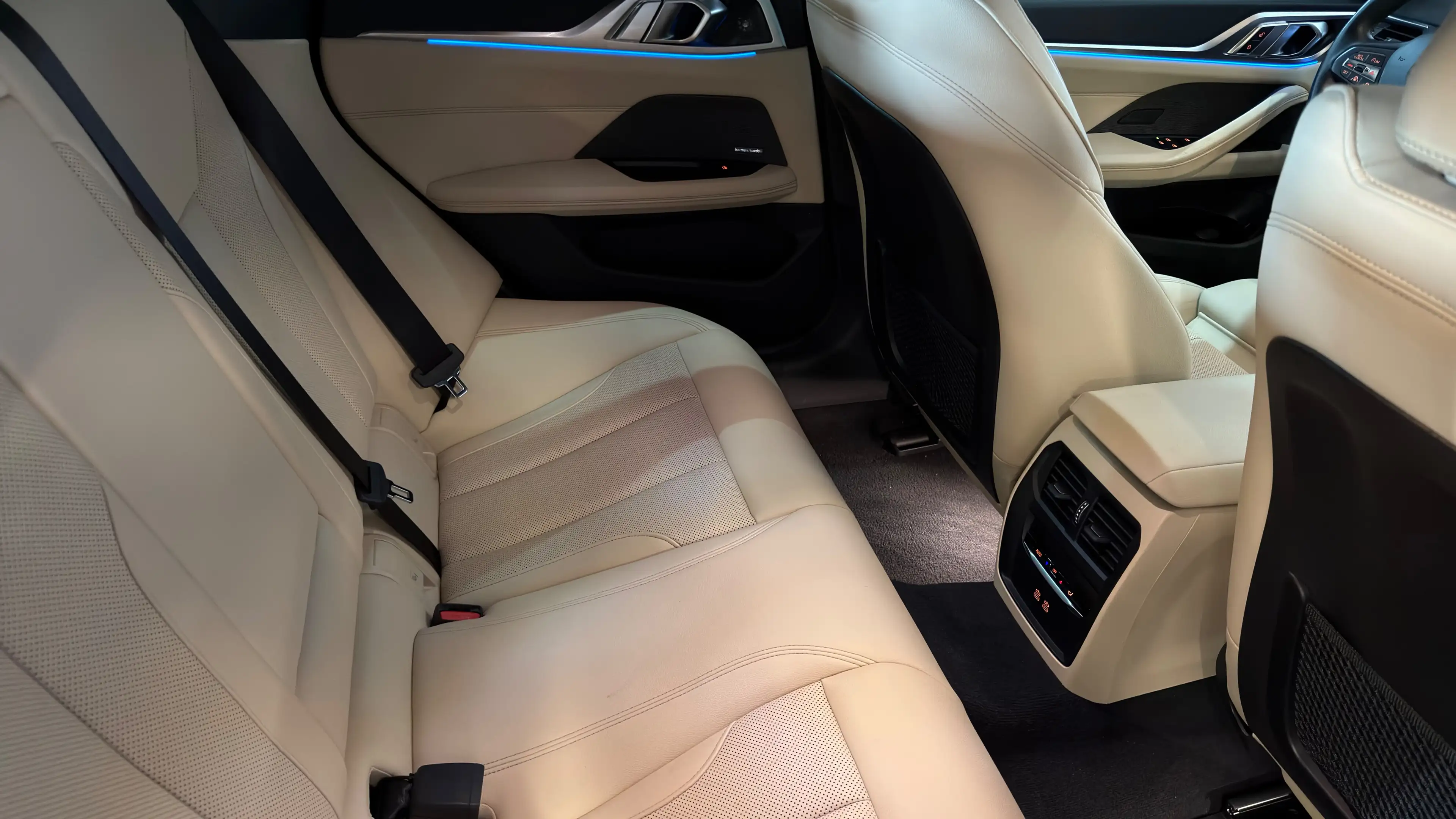 BMW i4 Gran Coupe eDrive35 Garantie Automaat — photo 8