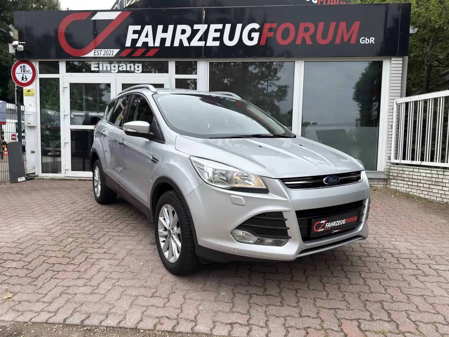Ford Kuga Titanium Carplay*Kamera*SYNC*Tempomat*AHK Argent - 1