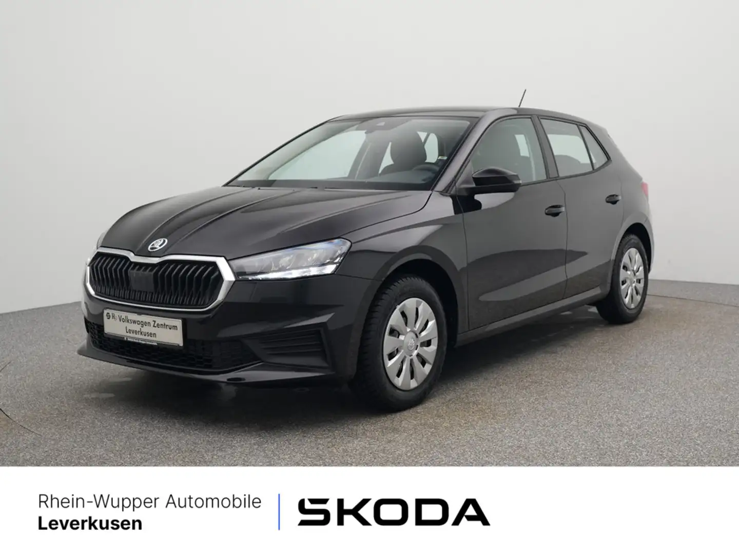 Skoda Fabia Active 1.0 5-Gang LED SHZ PDC KLIMA Schwarz - 1
