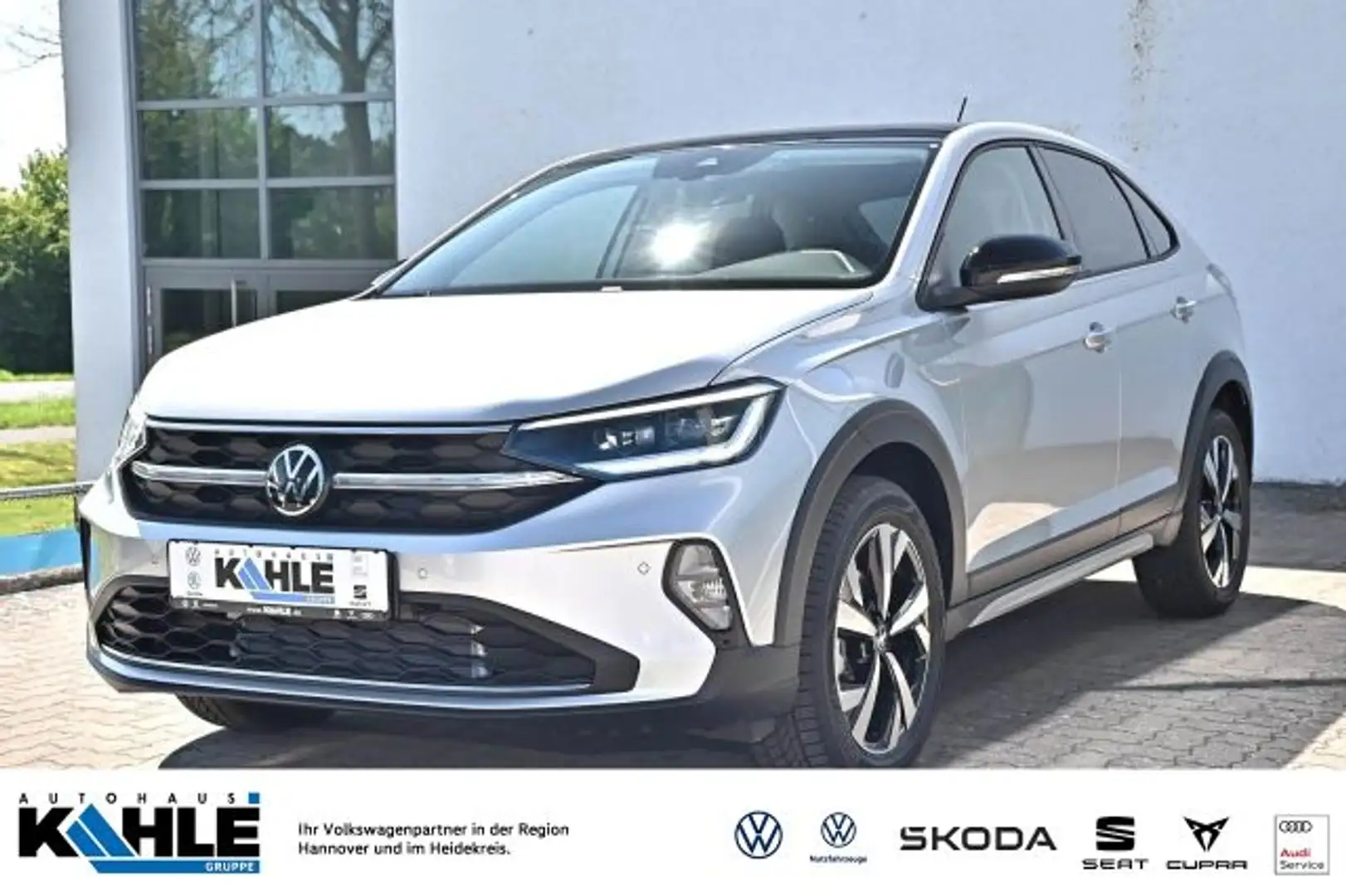 Volkswagen Taigo 1.5 TSI DSG Style Navi AHK Panorama LED ACC SHZ Kl Schwarz - 1