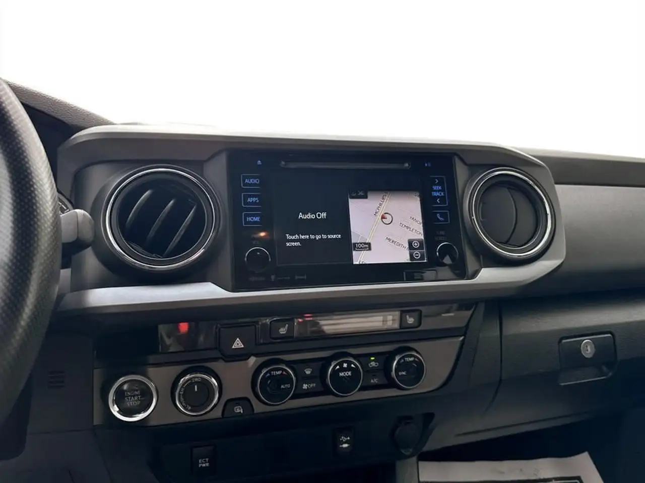 Toyota Tacoma снимка Toyota Tacoma