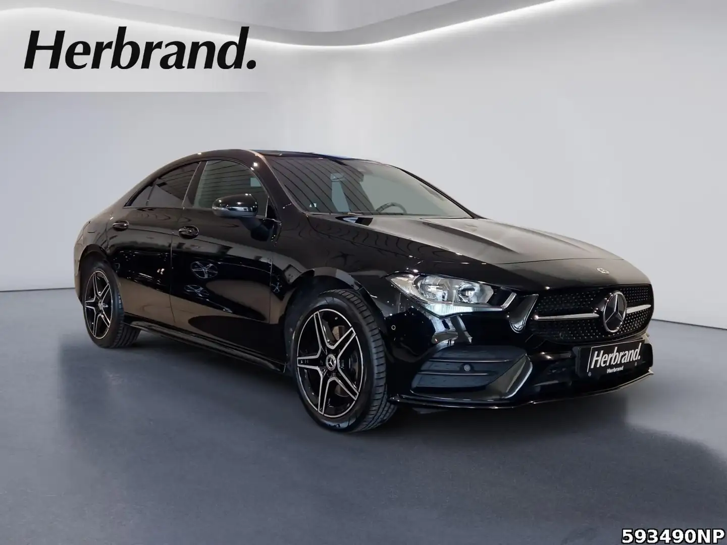 Mercedes-Benz CLA 250 e Coupé AMG Night Kamera CarPlay 18"LM Zwart - 2