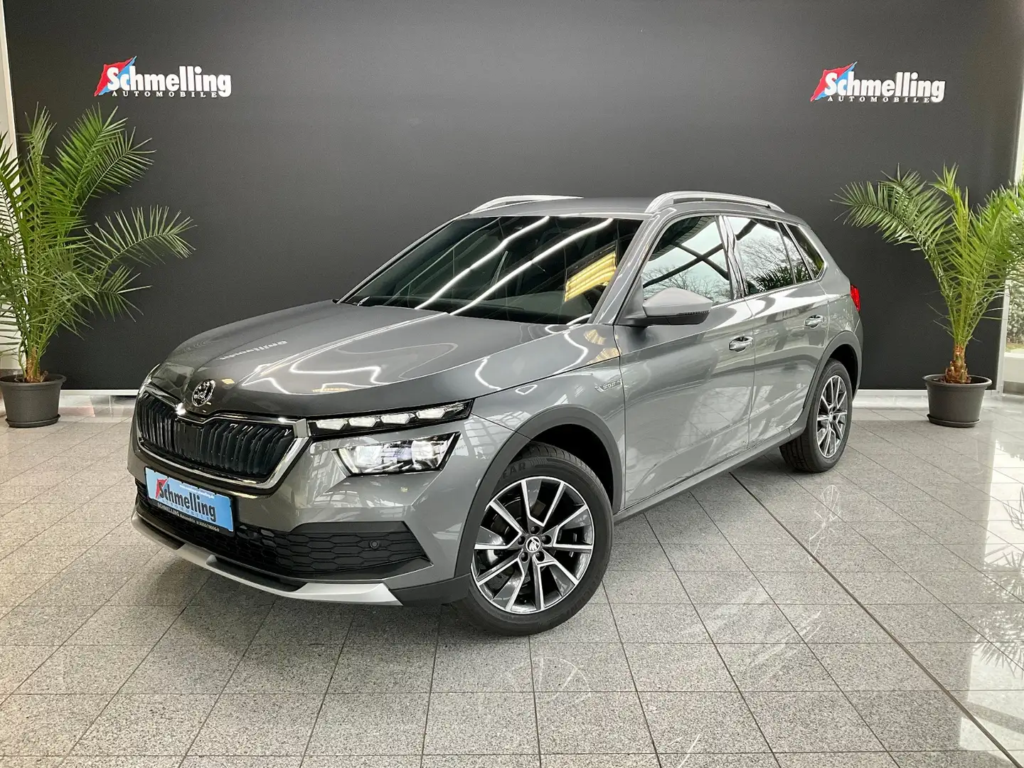 Skoda Kamiq ScoutLine 1,0 l TSI LED AHK NAV E-KLAPPE Gris - 2