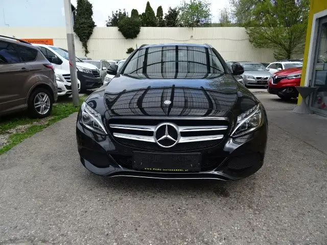 Mercedes-Benz C 350 e PHEV Avantgarde Aut.