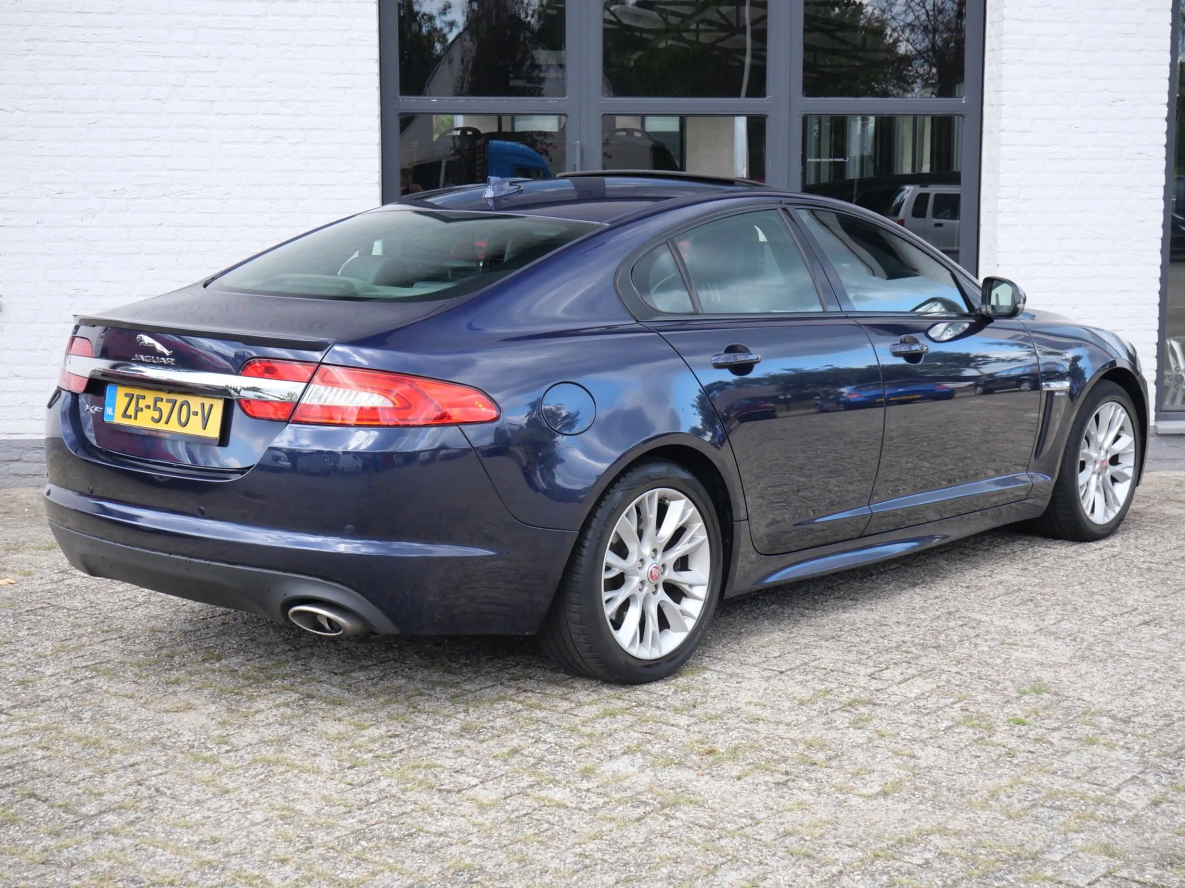 Jaguar XF 2.0d R Sport 175.000km !!! Led Schuifdak Leder Cru — photo 5
