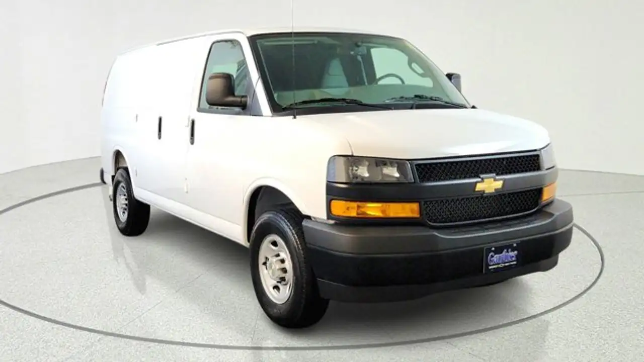 2026 Chevrolet Express 2500