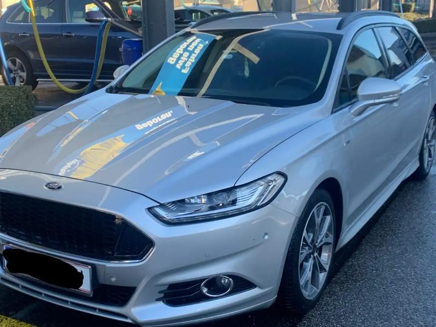 Ford Mondeo Mondeo Traveller ST-LINE 2,0 TDCi PowerShift Aut. ST-LINE Silber - 2