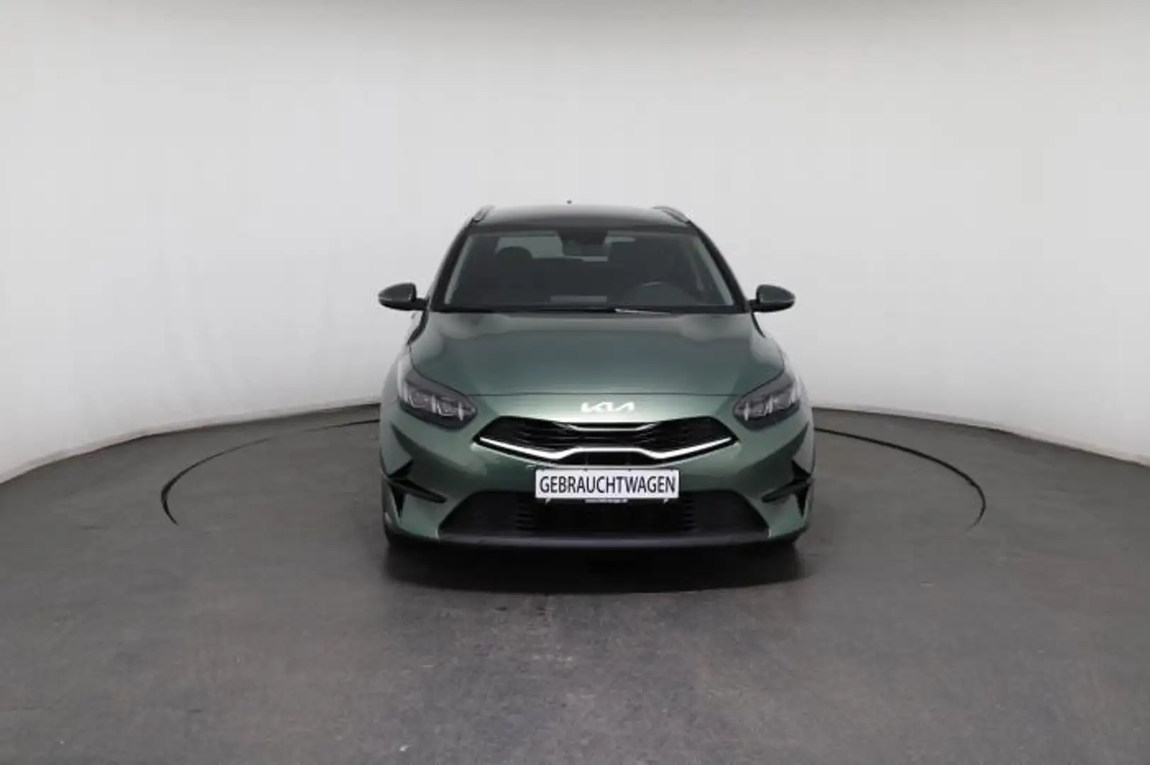 Kia Ceed SW / cee'd SW Sportswagon Gold (Gold) 1.5 T-GDI 118kW (160 PS... Grün - 2