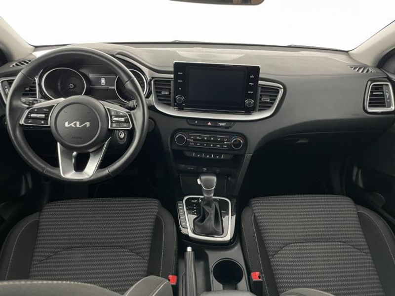 Kia Ceed SW / cee'd SW Sportswagon Gold (Gold) 1.5 T-GDI 118kW (160 PS... — photo 15