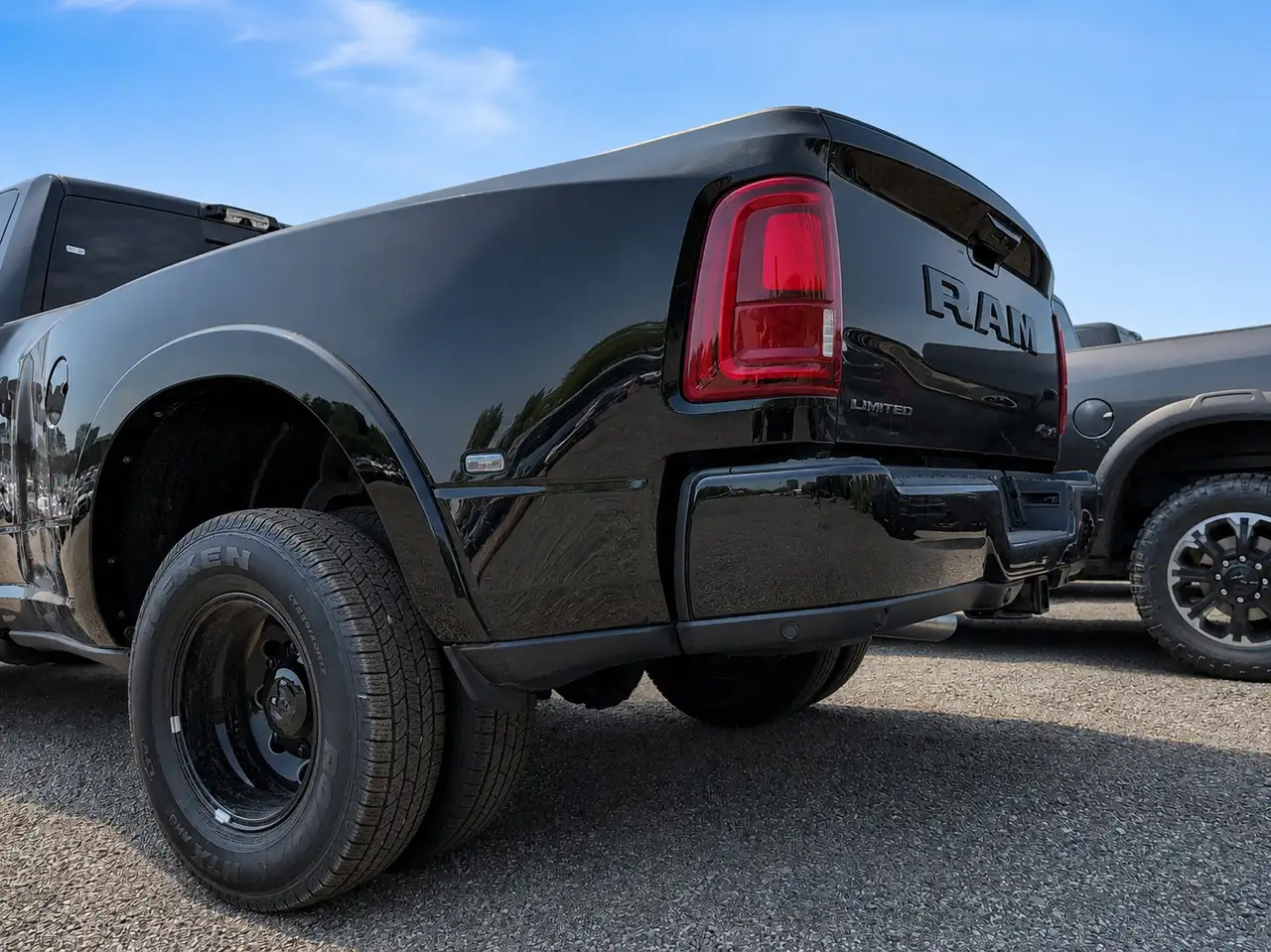 RAM 3500 снимка RAM 3500
