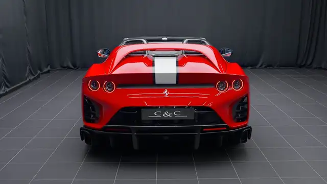 Ferrari 812 view 3