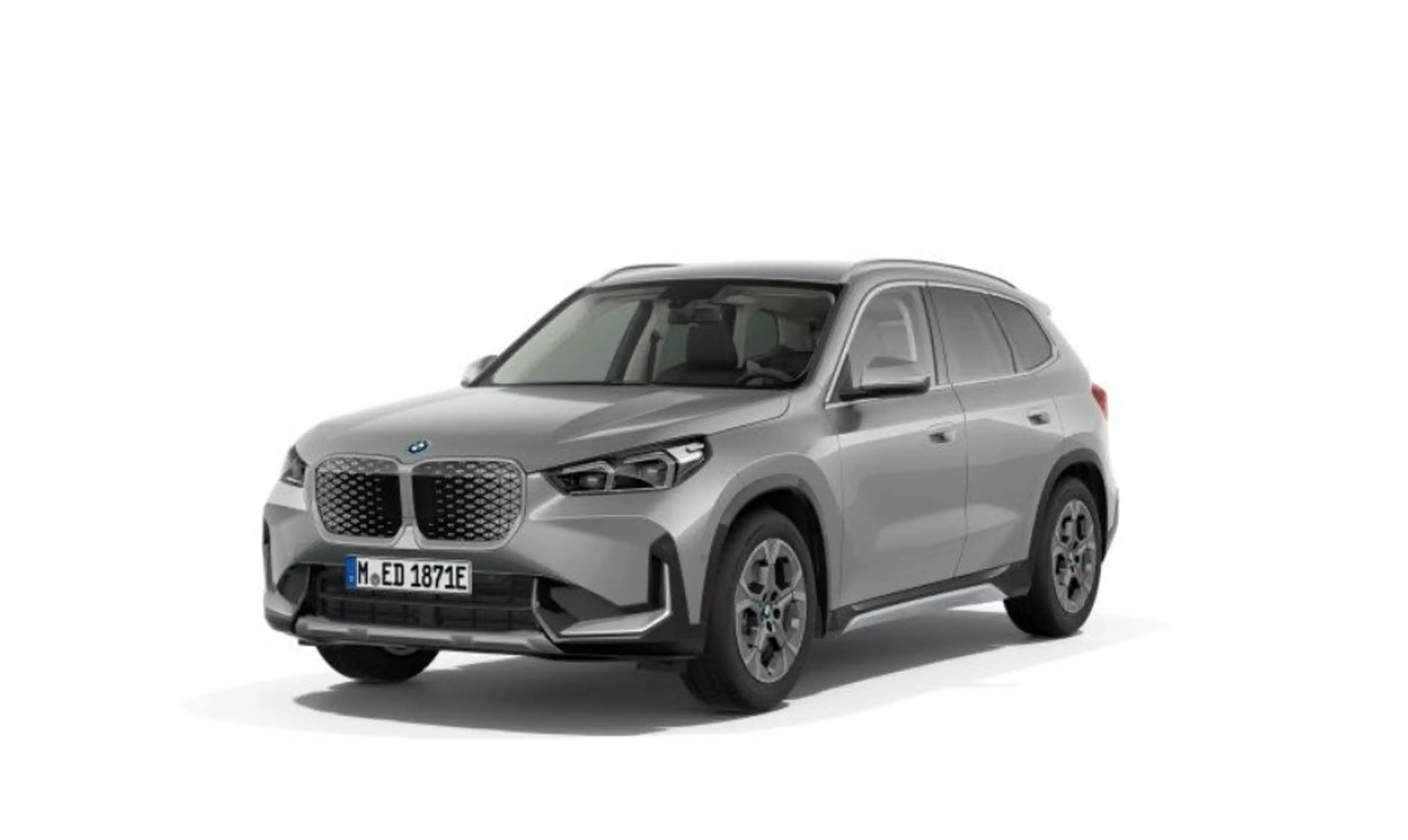 BMW iX1 eDrive20 — photo 3