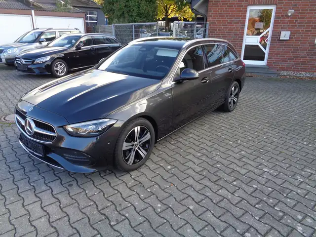 Mercedes-Benz C 200 T D Avang., AHK, LED, Met., Nav., Kamera,