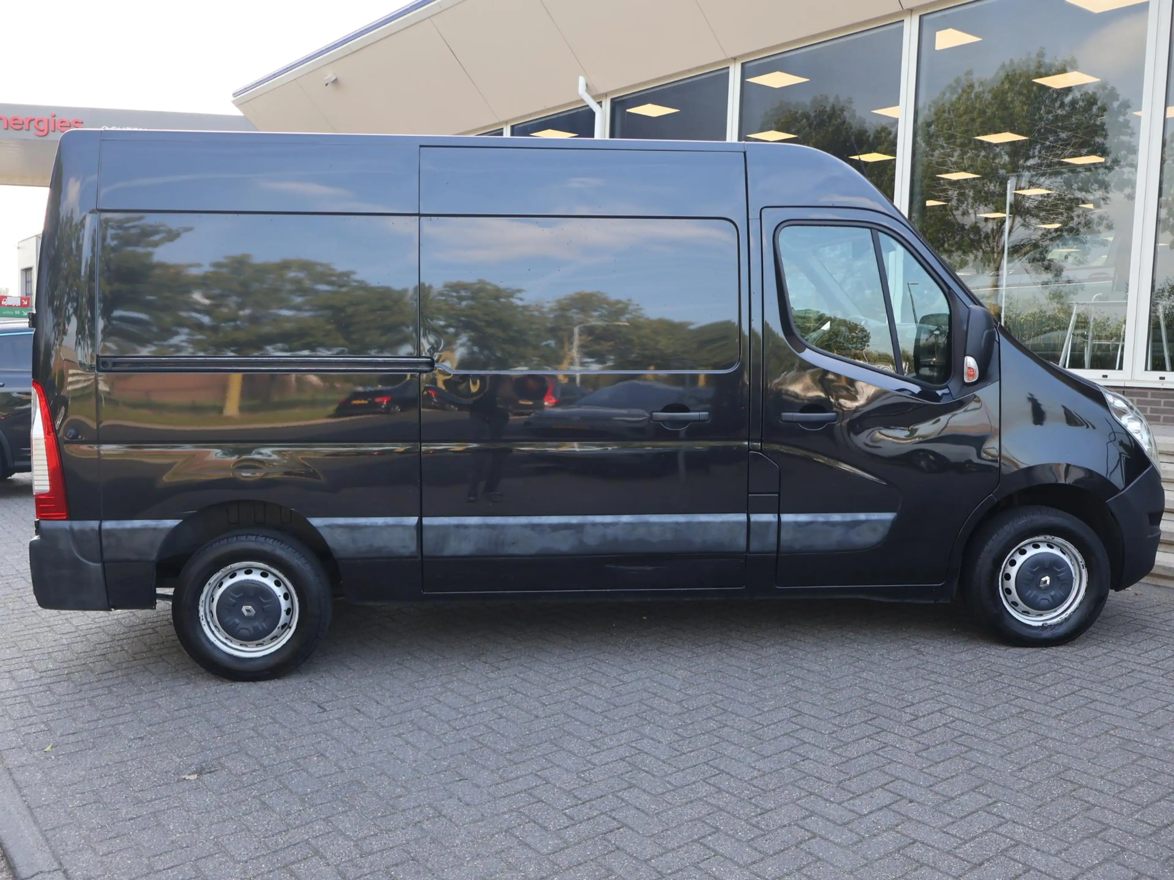 Renault Master T35 2.3 DCI 165 PK L2H2 *MARGE* + TREKHAAK | NAVIG — photo 10