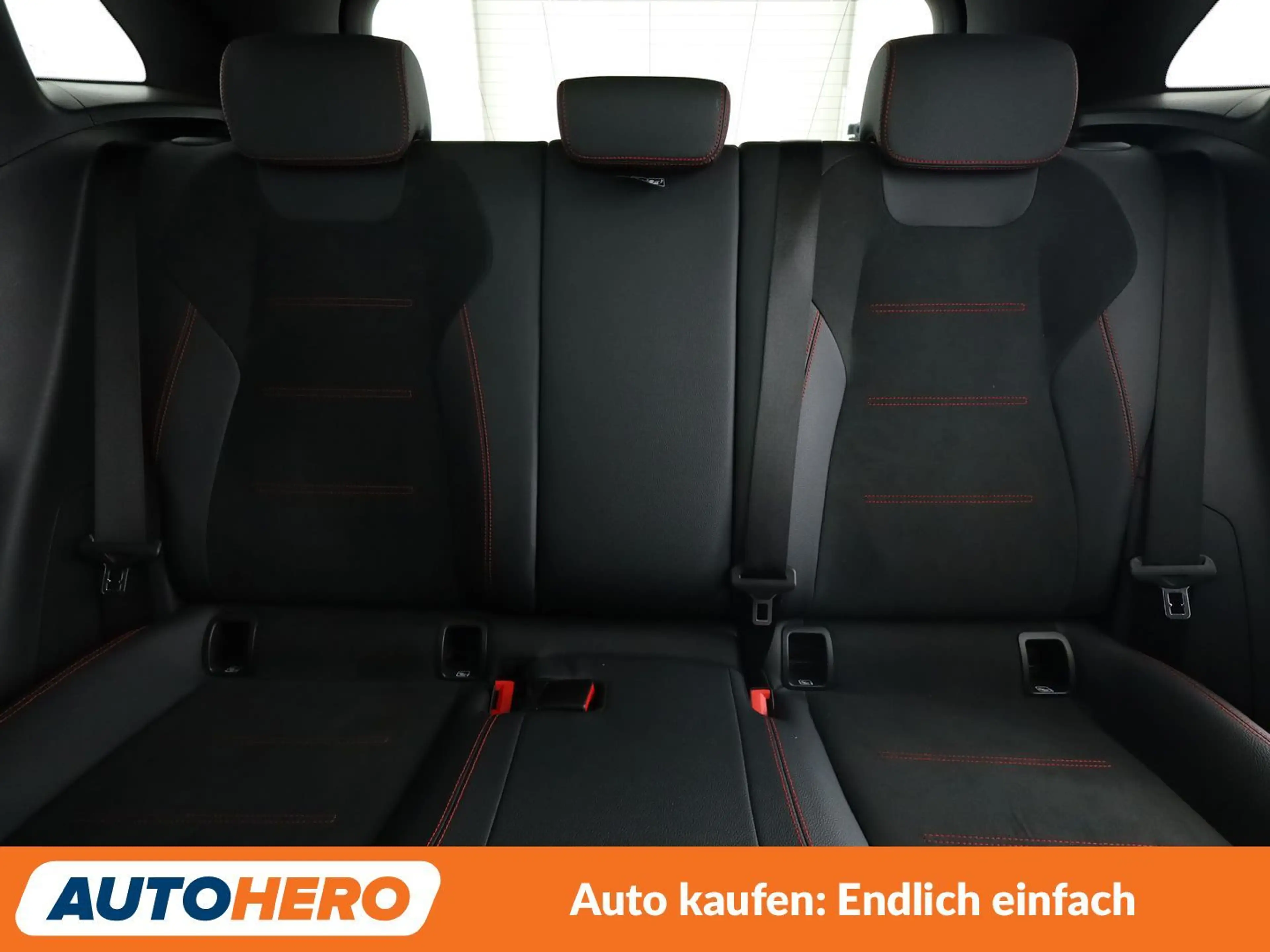 Mercedes-Benz GLA 220 GLA 220 Mild-Hybrid 4Matic AMG Line Aut.*NAVI* — photo 14
