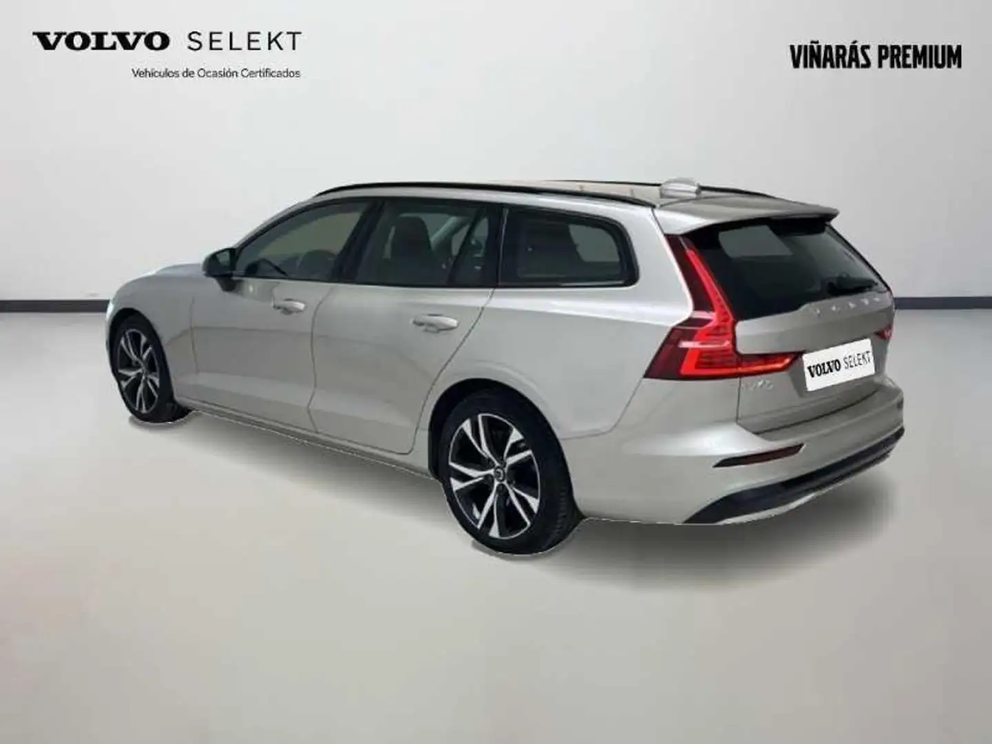 Volvo V60 2.0 B4 (G) Plus Dark Auto - 2