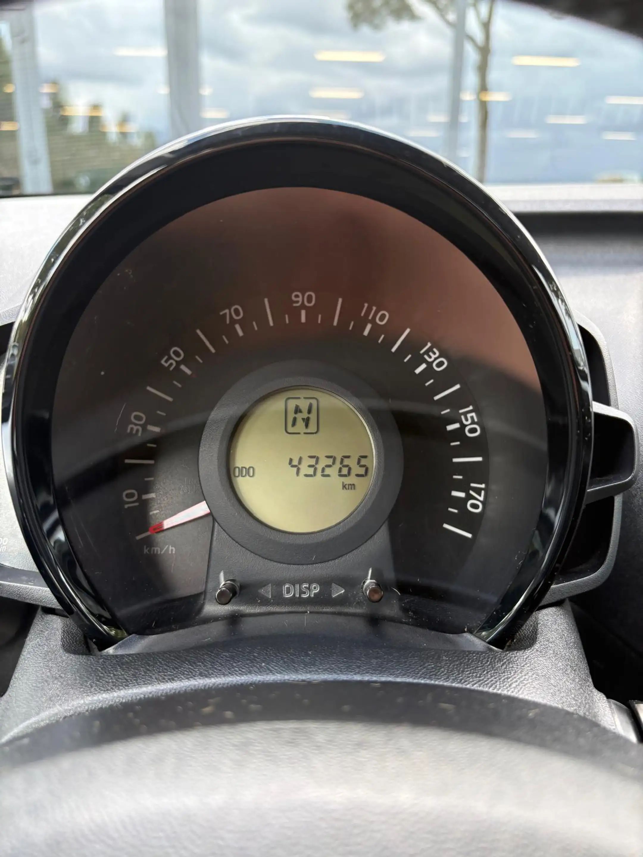 Toyota Aygo 1.0 VVT-i x-play — photo 10
