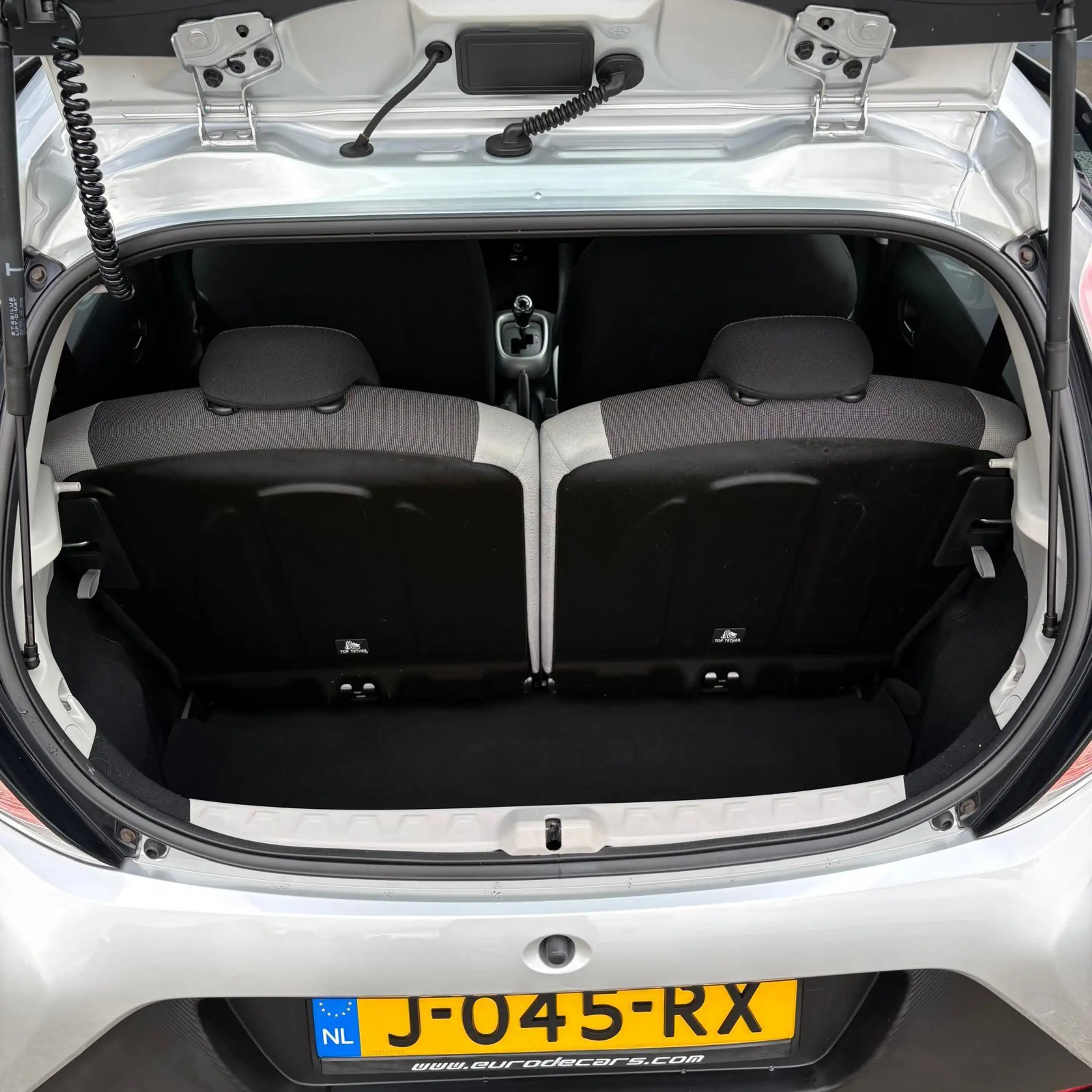Toyota Aygo 1.0 VVT-i x-play — photo 12