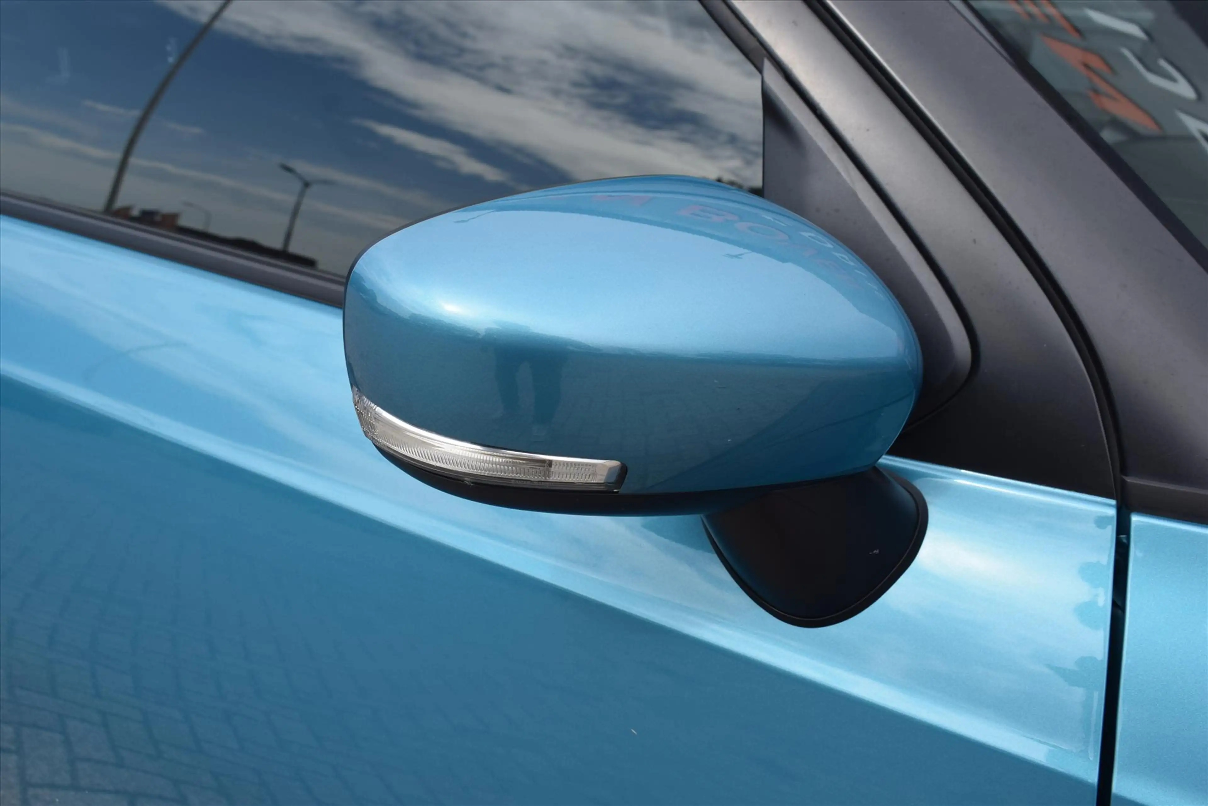 Suzuki Ignis 1.2 Smart Hybrid 83pk CVT Style — photo 12