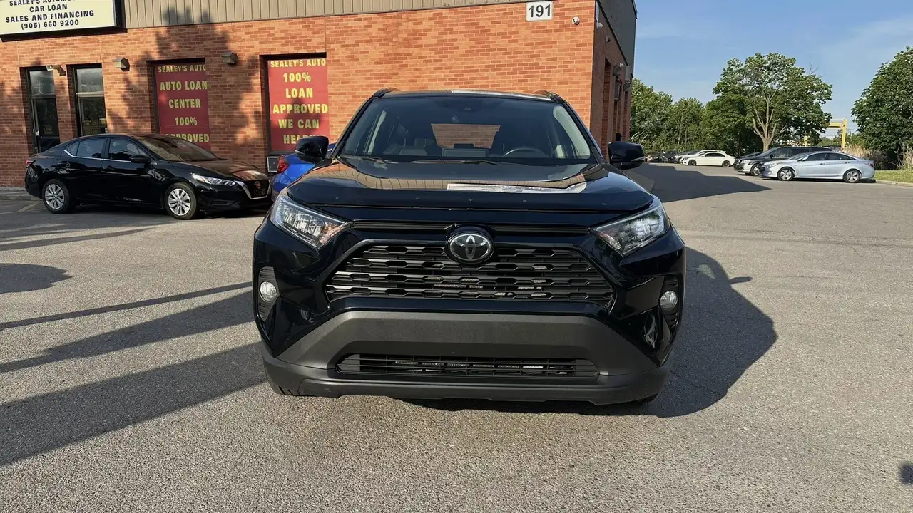 Toyota RAV 4 снимка Toyota RAV 4