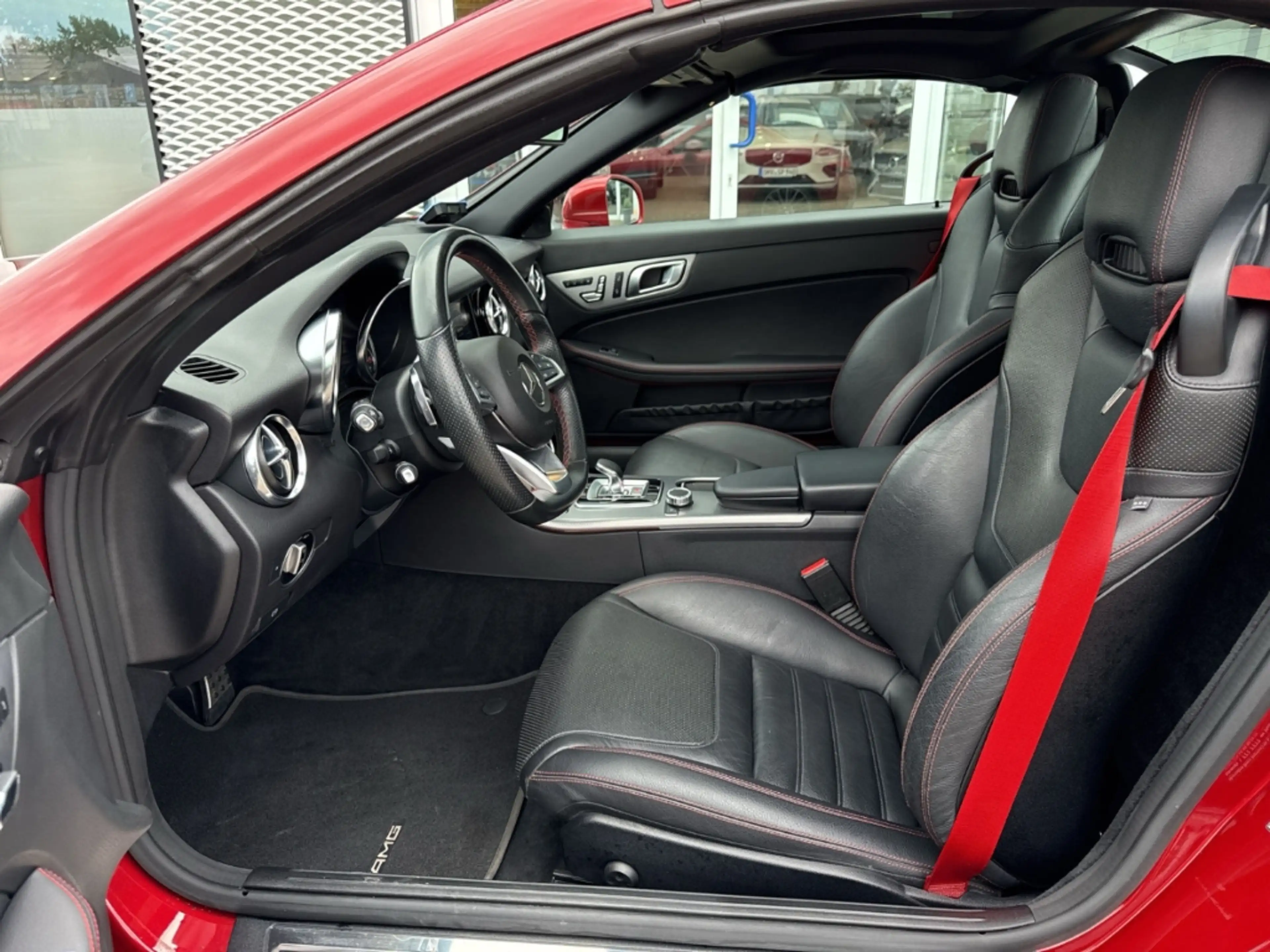 Mercedes-Benz SLC 300 Roadster AMG-Line El. Panodach Navi Leder Memory S — photo 10