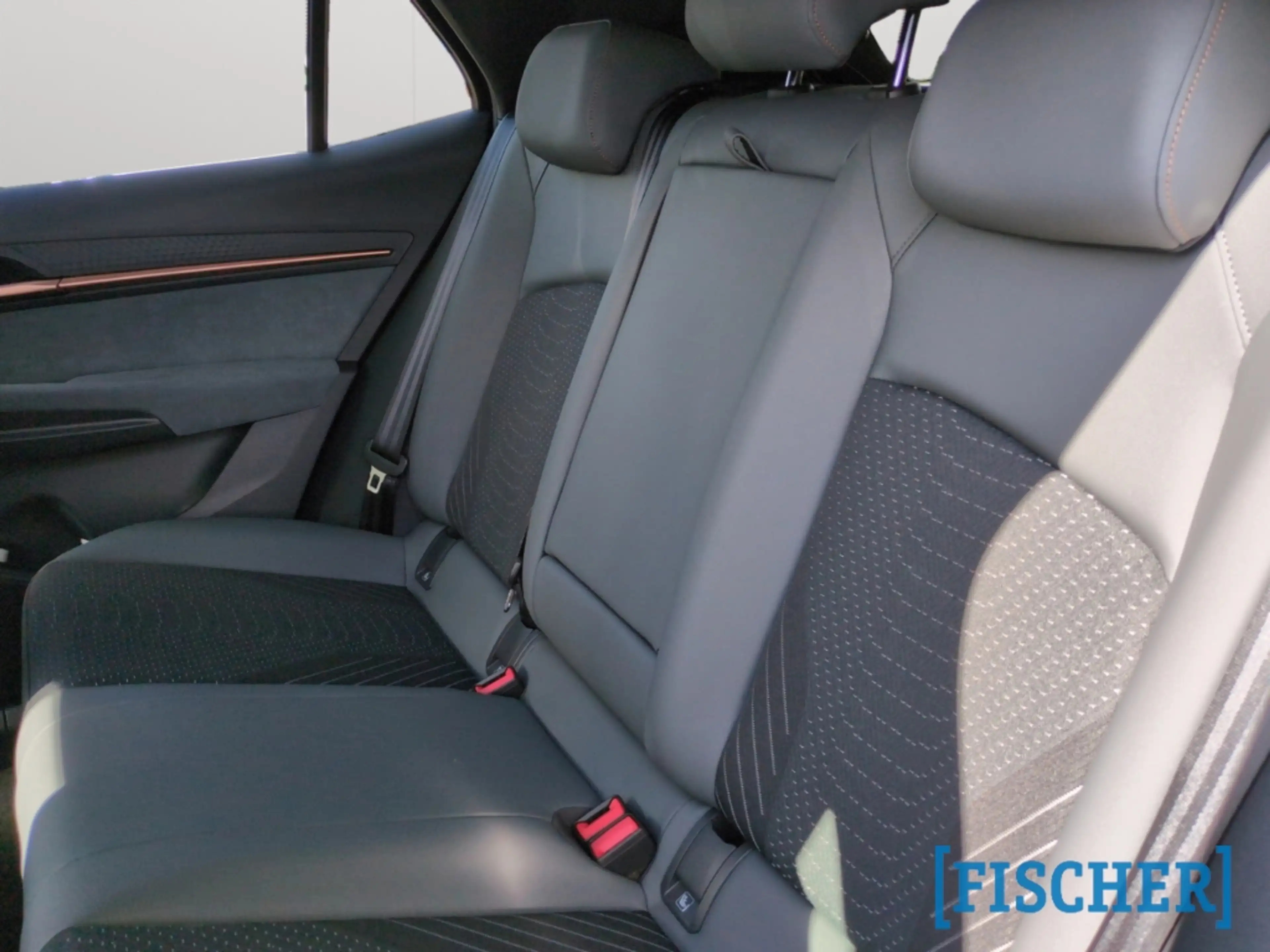 CUPRA Born 240 kW VZ AD Navi Digitales Cockpit Memory Sitze S — photo 14