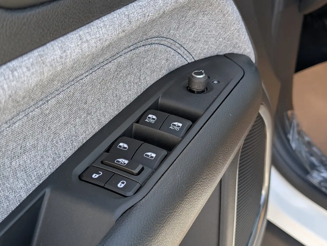 Jeep Compass photo Jeep Compass