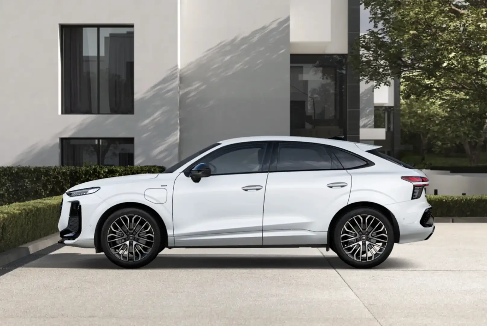 Audi Q3 Sportback e-hybrid Black line S tronic 200kW Blanco - 2