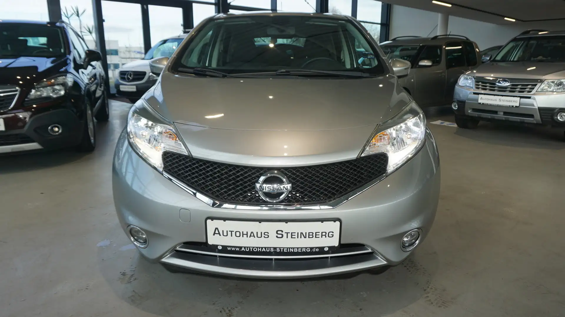 Nissan Note AUTOMATIK+NAVIGATION+TEMPOMAT Acenta Plus Grau - 2