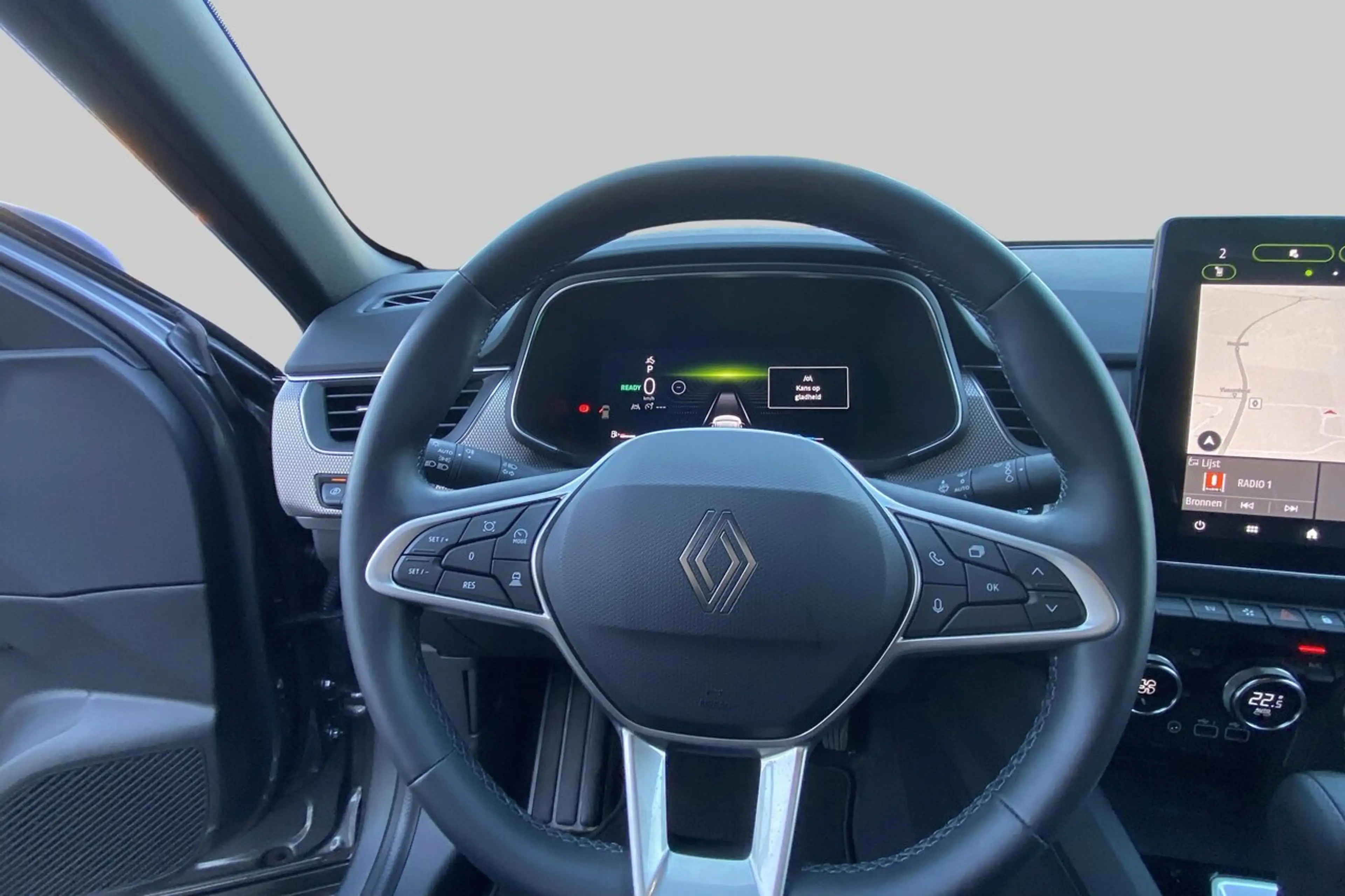 Renault Arkana Techno E-Tech full hybrid 145 360° camera - pdc... — photo 12