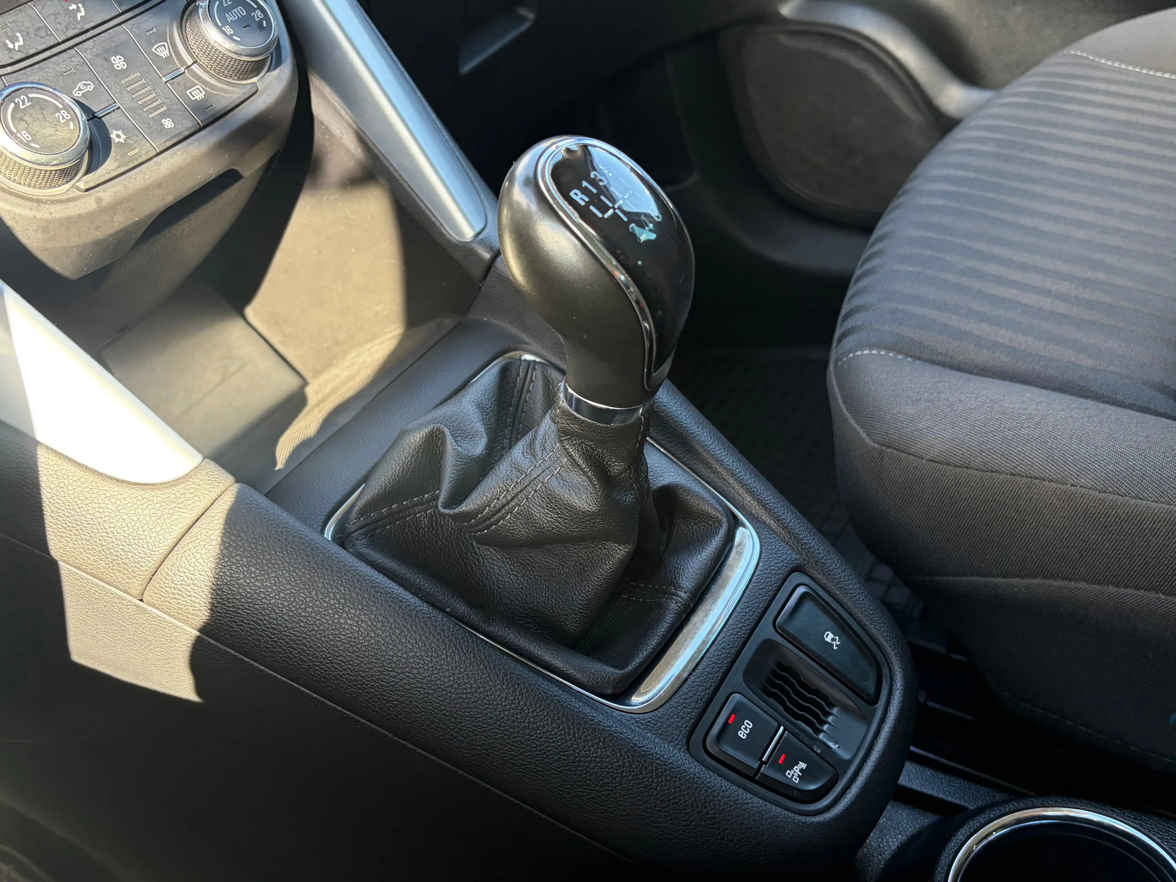 Opel Zafira Tourer 7.Sitze*Kamera*AHK*Tempomat*BT*Navi*Klima* — photo 8