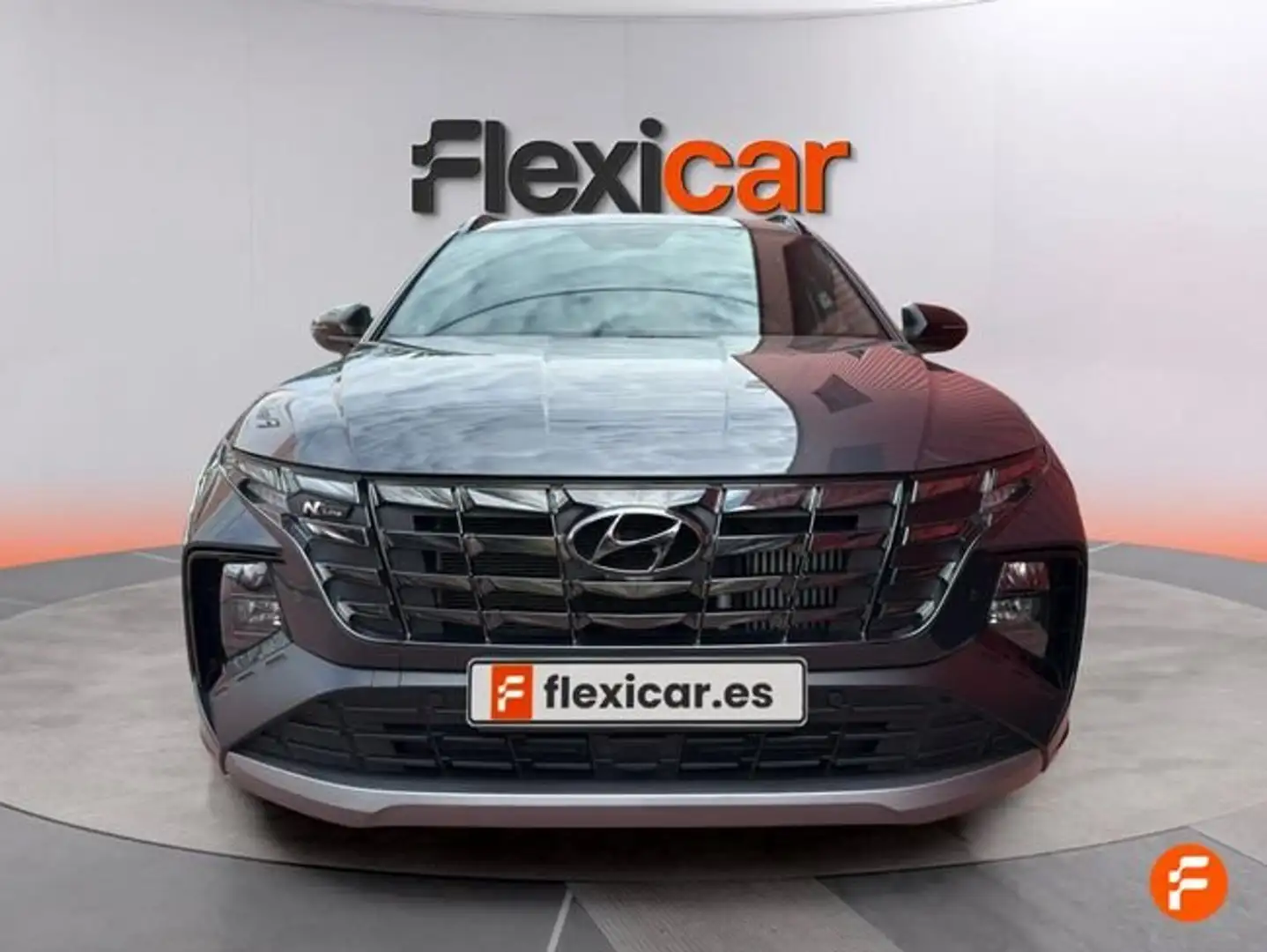 Hyundai TUCSON 1.6 TGDI Nline 30 Aniversario 4x2 Gris - 2