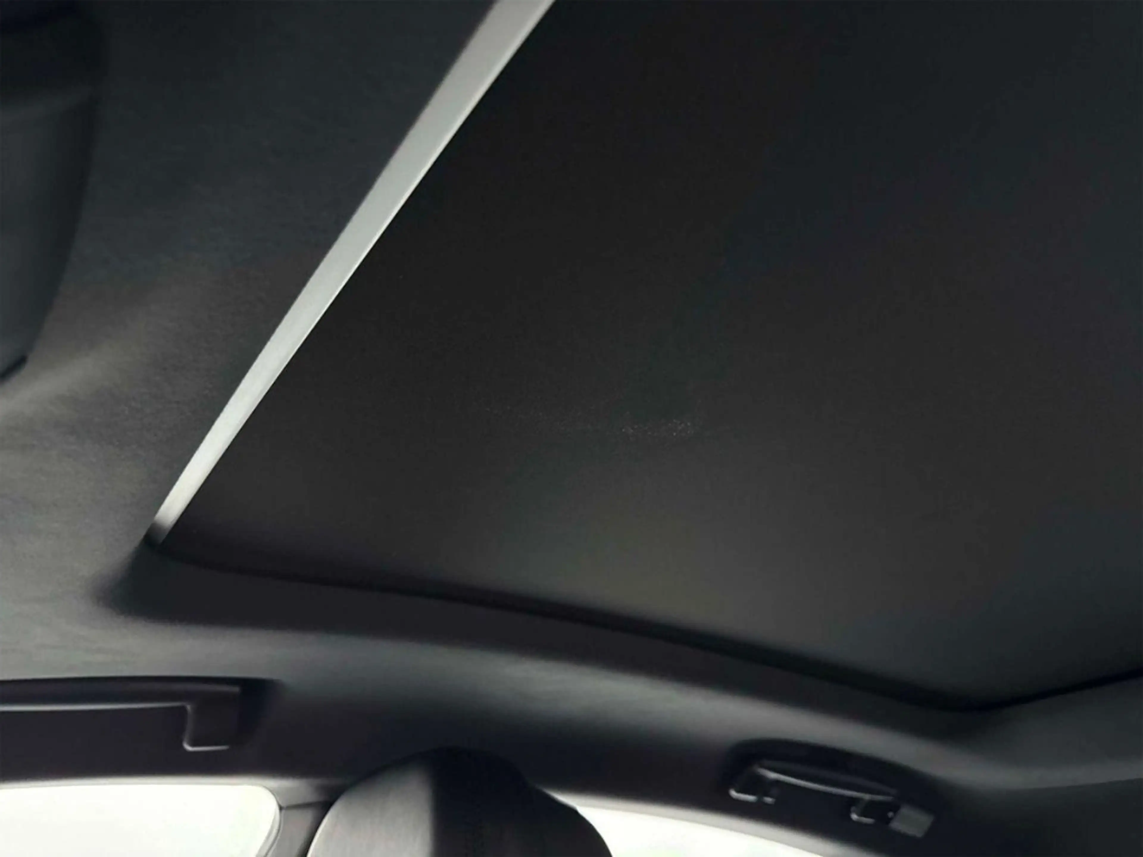 Maserati Levante Gran Lusso Q4 Panorama Leder Schwarz — photo 32