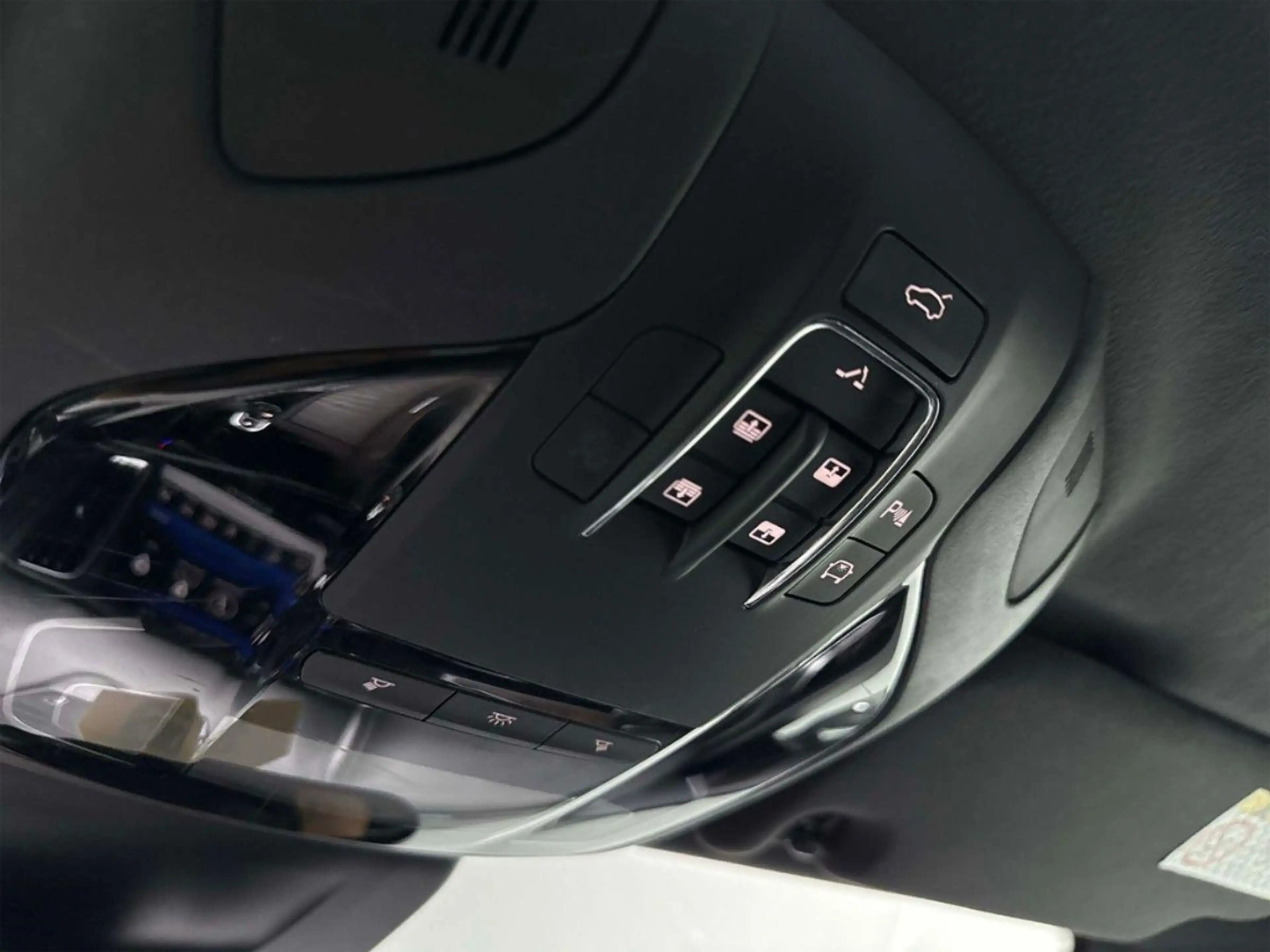 Maserati Levante Gran Lusso Q4 Panorama Leder Schwarz — photo 31