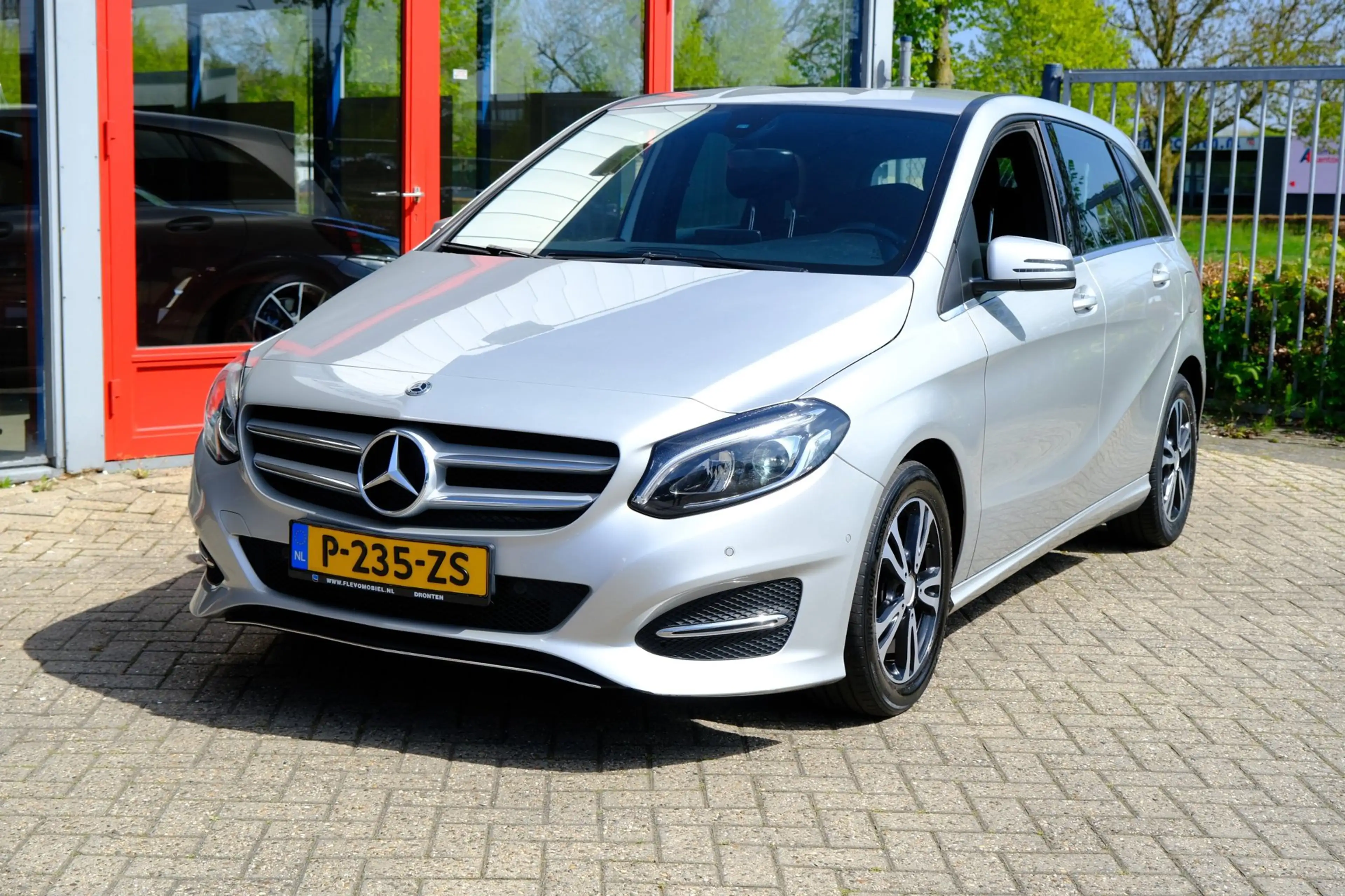 Mercedes-Benz B 160 Prestige Navi|Clima|Cam|LED|LMV — photo 24
