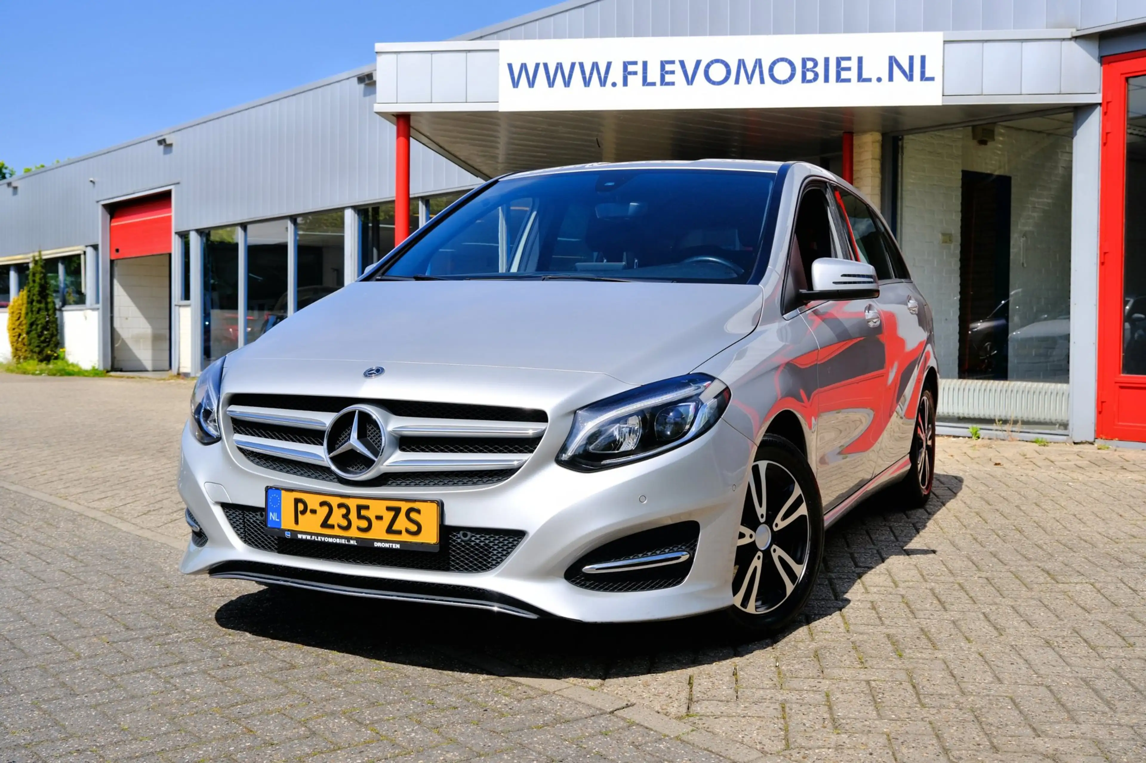 Mercedes-Benz B 160 Prestige Navi|Clima|Cam|LED|LMV