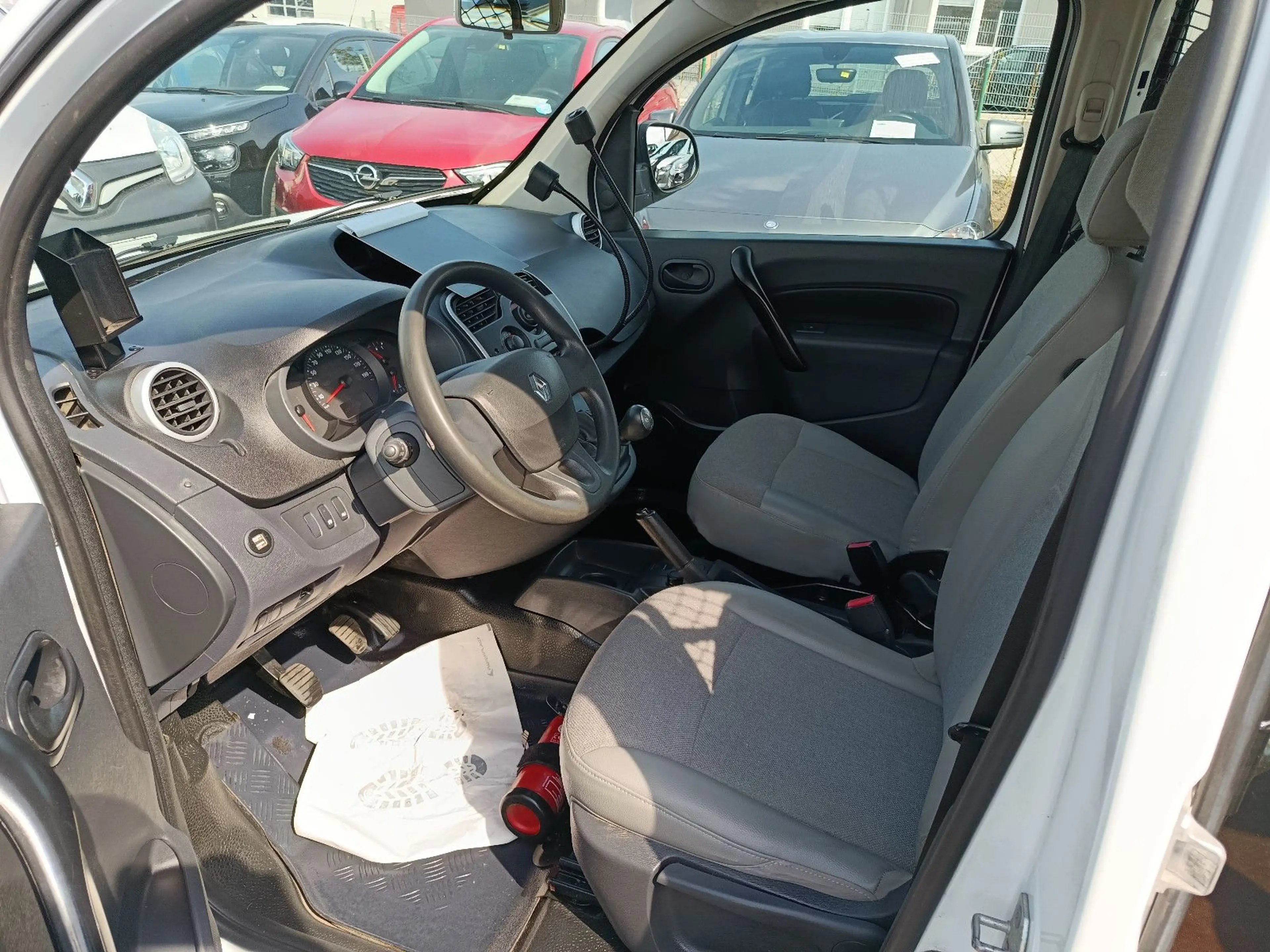 Renault Kangoo Rapid MAXI 2xSchiebetür - HU+AU NEU — photo 10