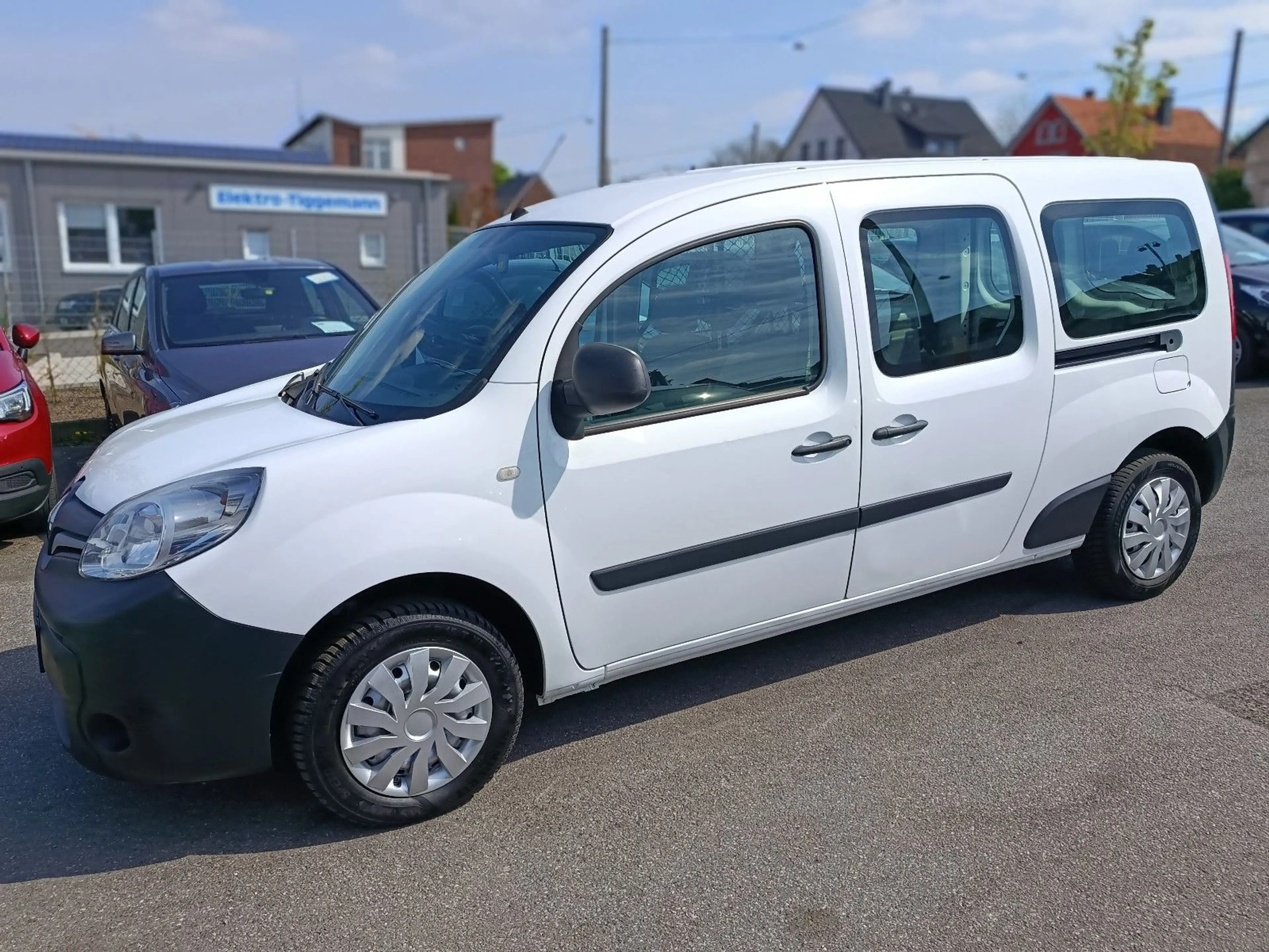 Renault Kangoo Rapid MAXI 2xSchiebetür - HU+AU NEU — photo 2