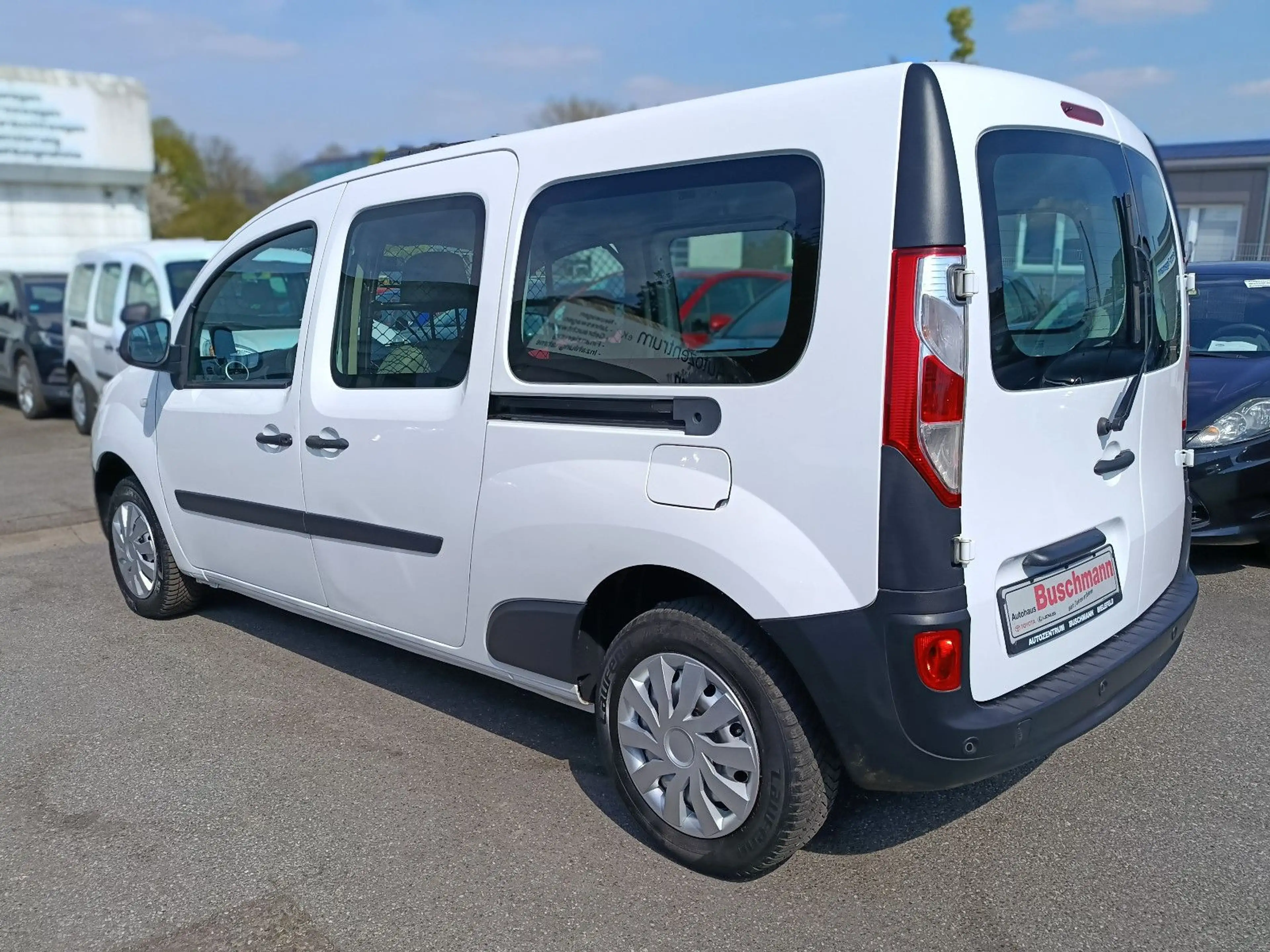 Renault Kangoo Rapid MAXI 2xSchiebetür - HU+AU NEU — photo 4