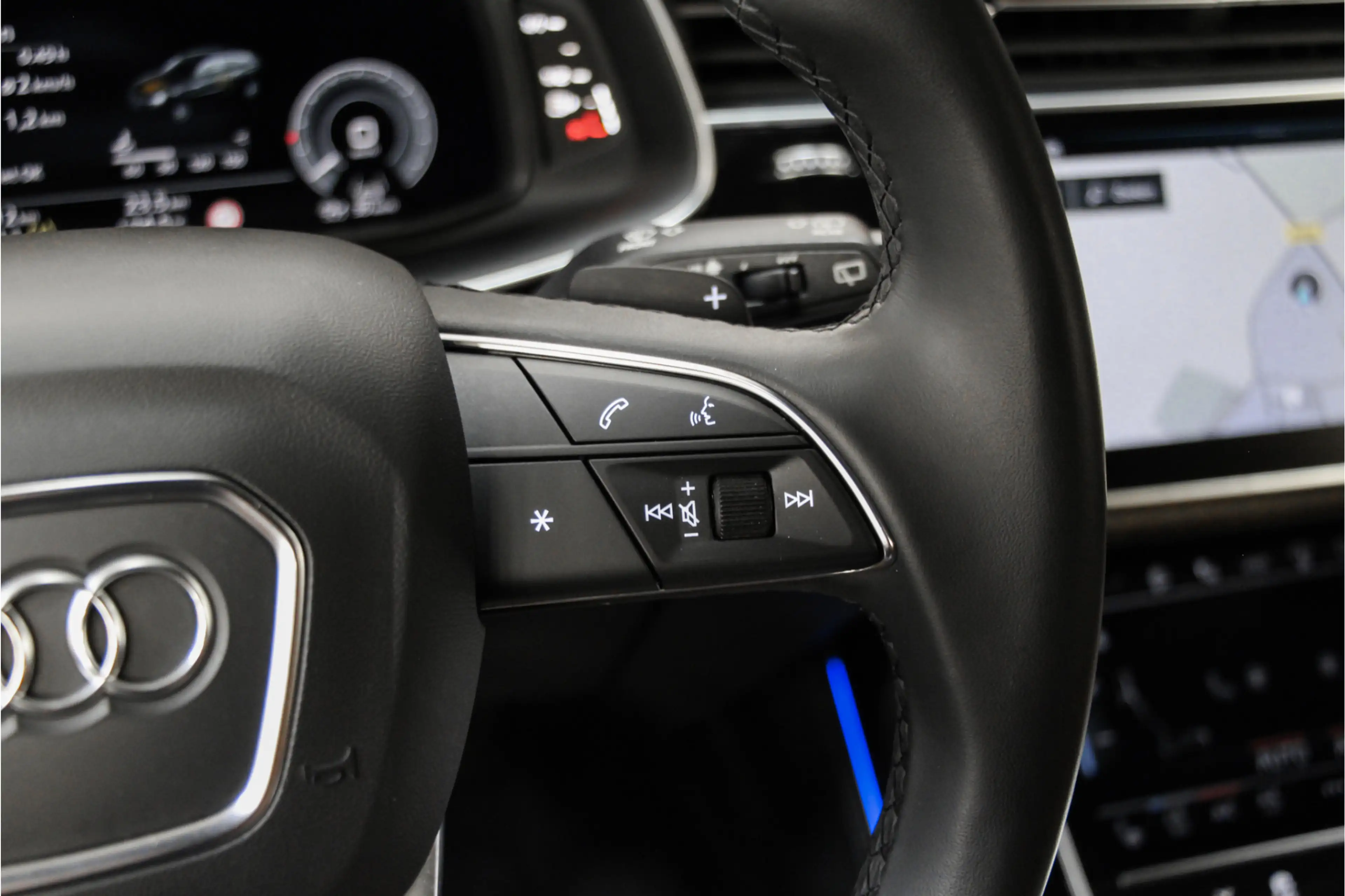 Audi Q8 55 TFSIe QUATTRO S Edtion PL+ |Pano|Massage|Sfeer| — photo 24