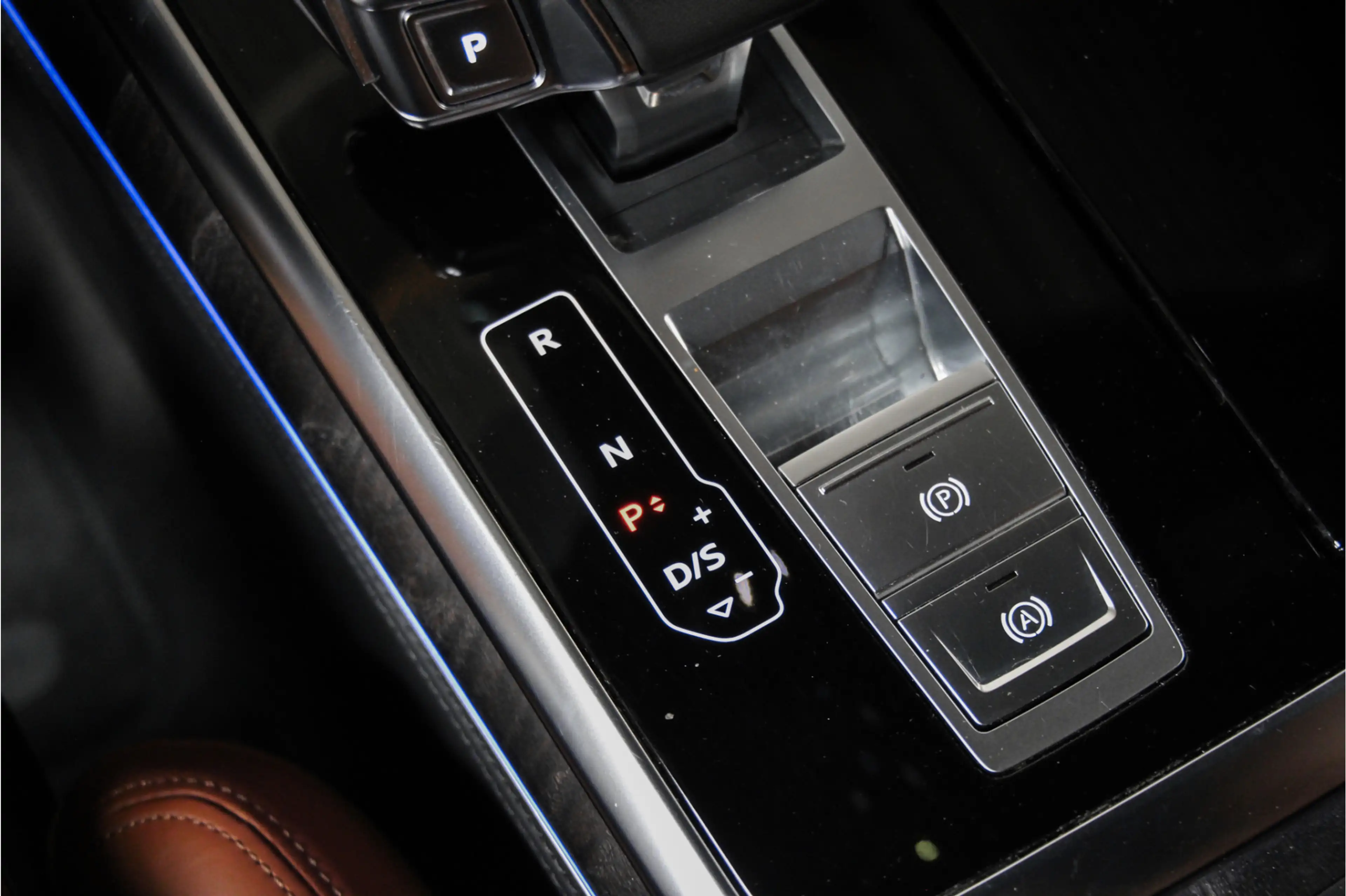 Audi Q8 55 TFSIe QUATTRO S Edtion PL+ |Pano|Massage|Sfeer| — photo 43