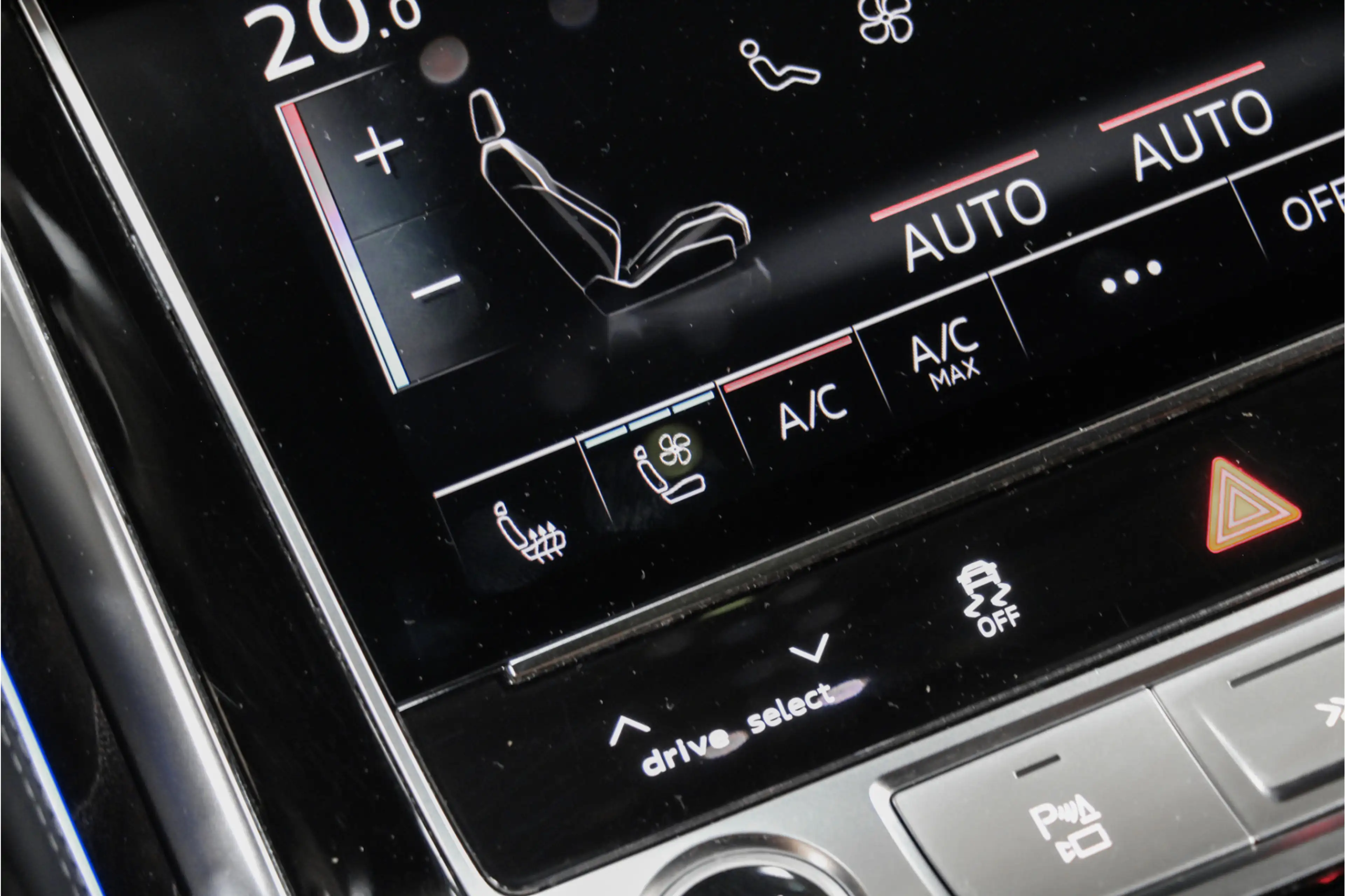Audi Q8 55 TFSIe QUATTRO S Edtion PL+ |Pano|Massage|Sfeer| — photo 39