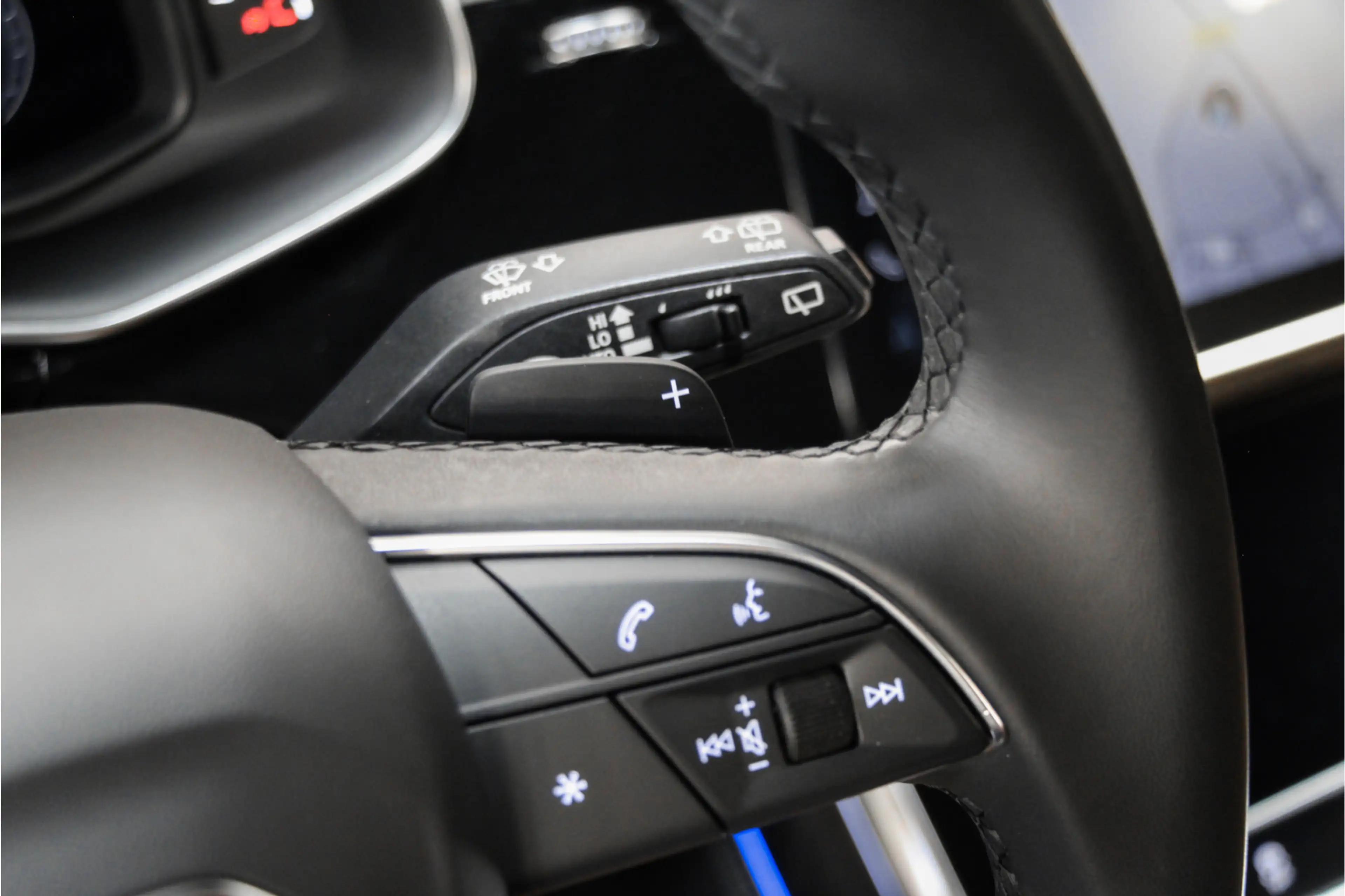 Audi Q8 55 TFSIe QUATTRO S Edtion PL+ |Pano|Massage|Sfeer| — photo 25