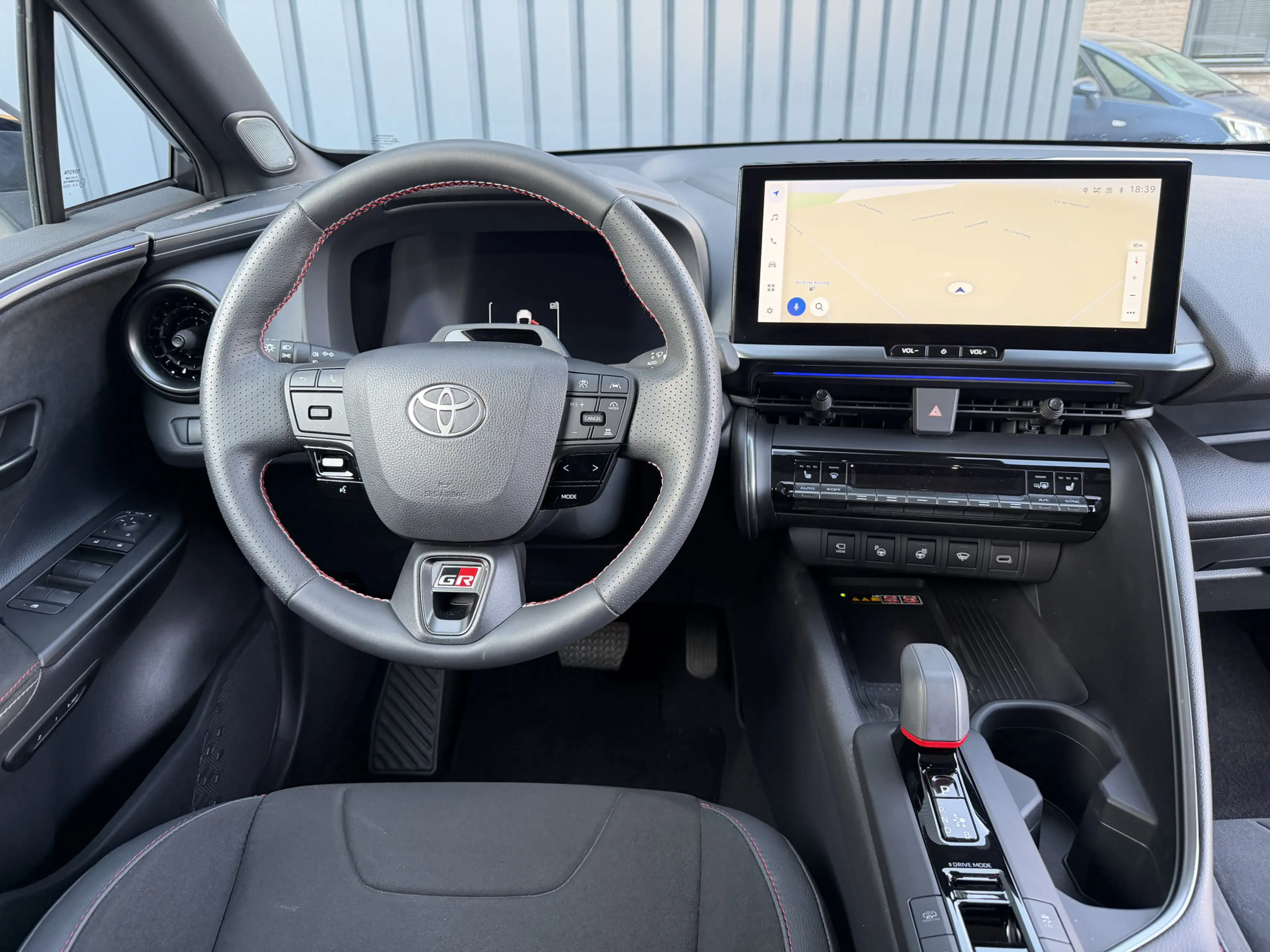 Toyota C-HR 2.0 Plug-in Hybrid 220 GR SPORT Première Edition | — photo 19